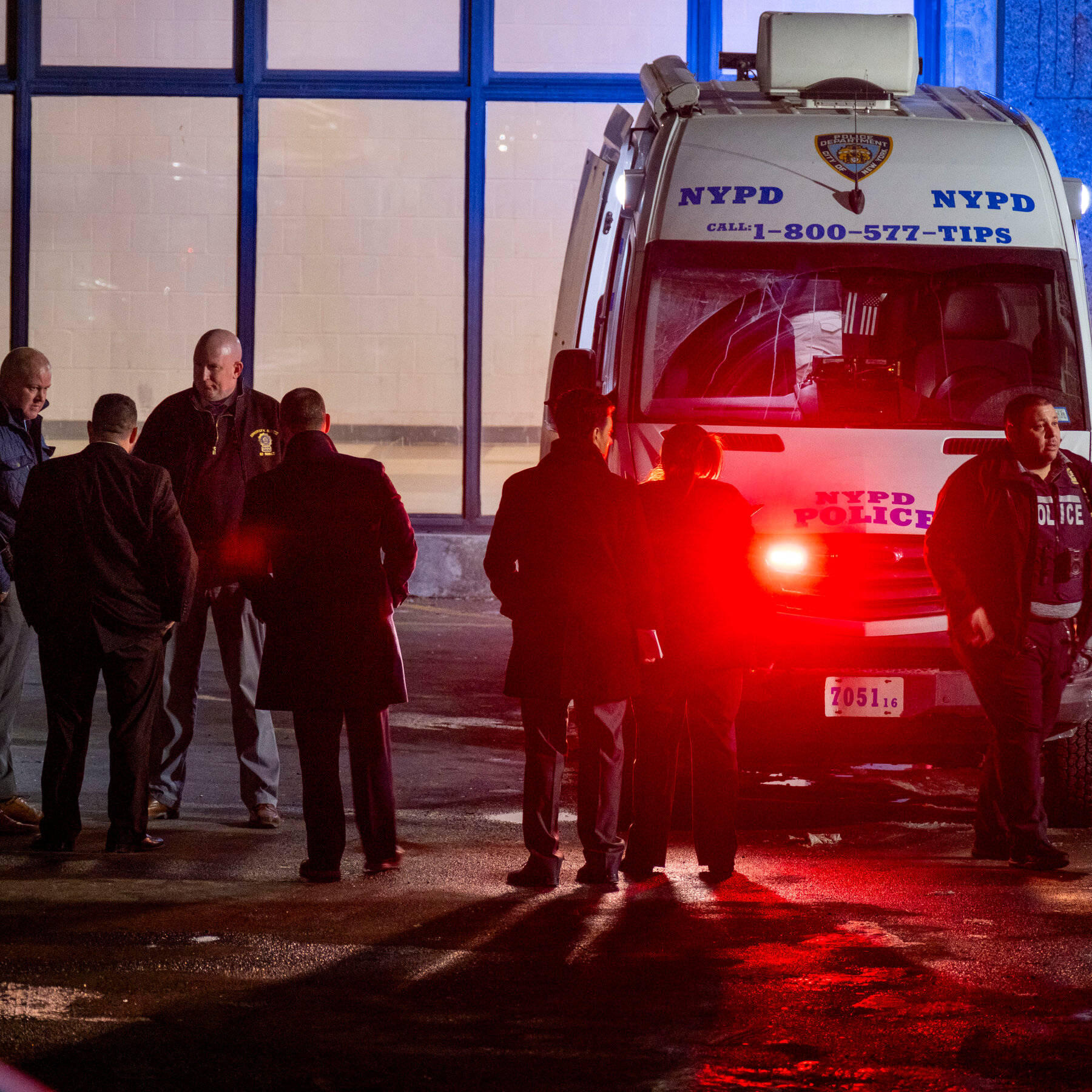 15-Year-Old Is Killed in Shooting at Brooklyn Apartment Complex