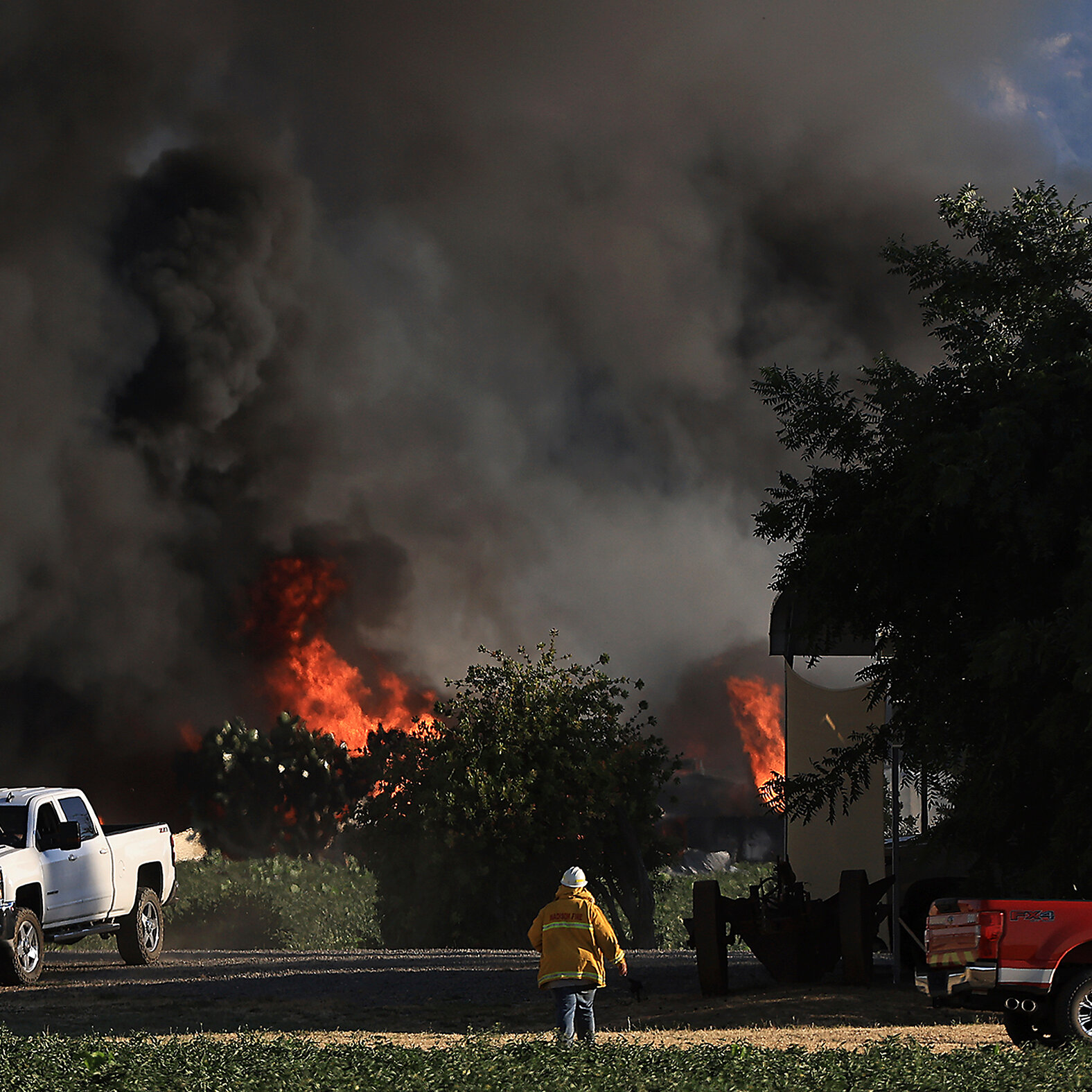 7 Bodies Found at Site of California Fireworks Warehouse Explosion