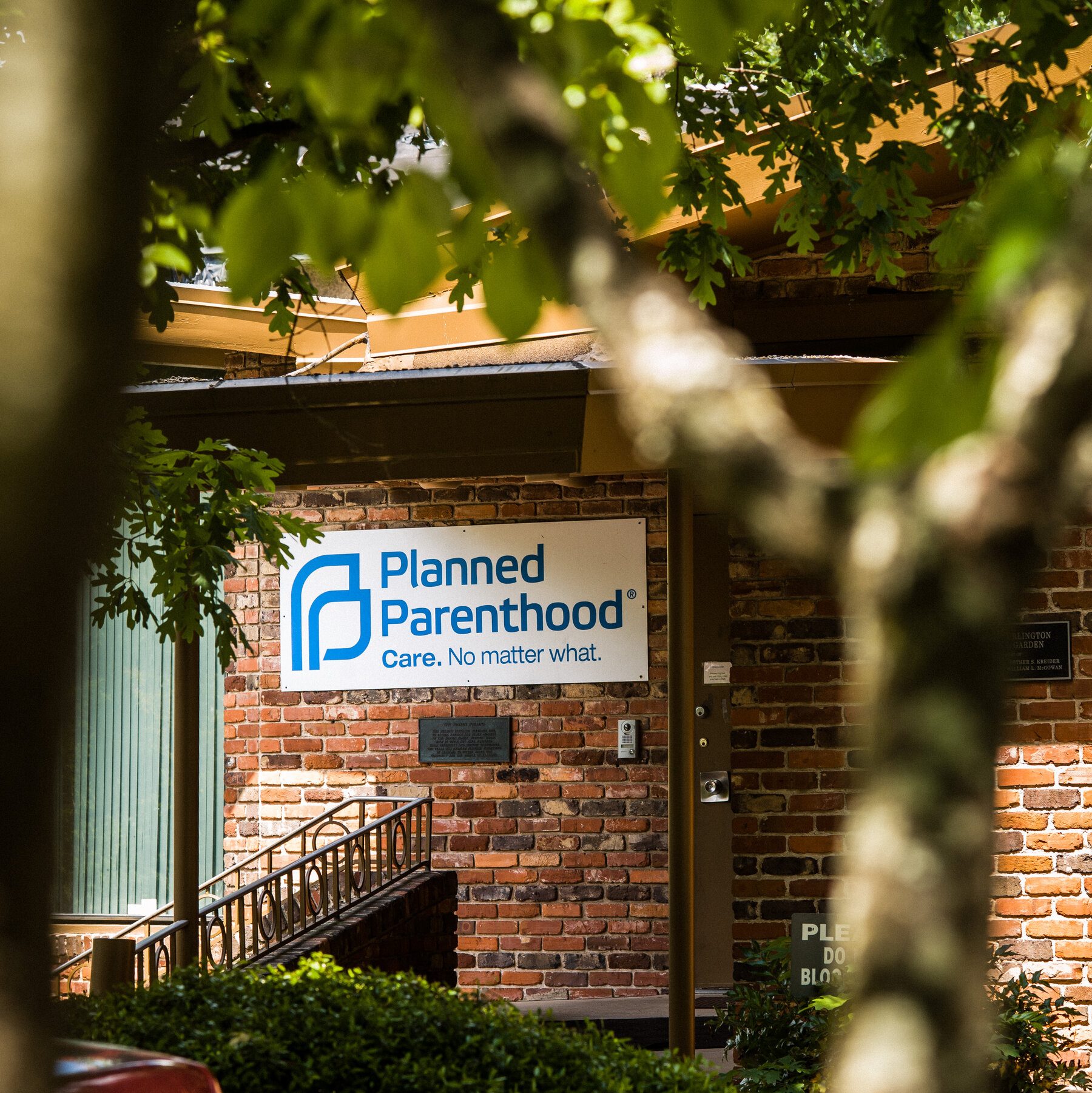 A Crisis at Planned Parenthood: What to Know