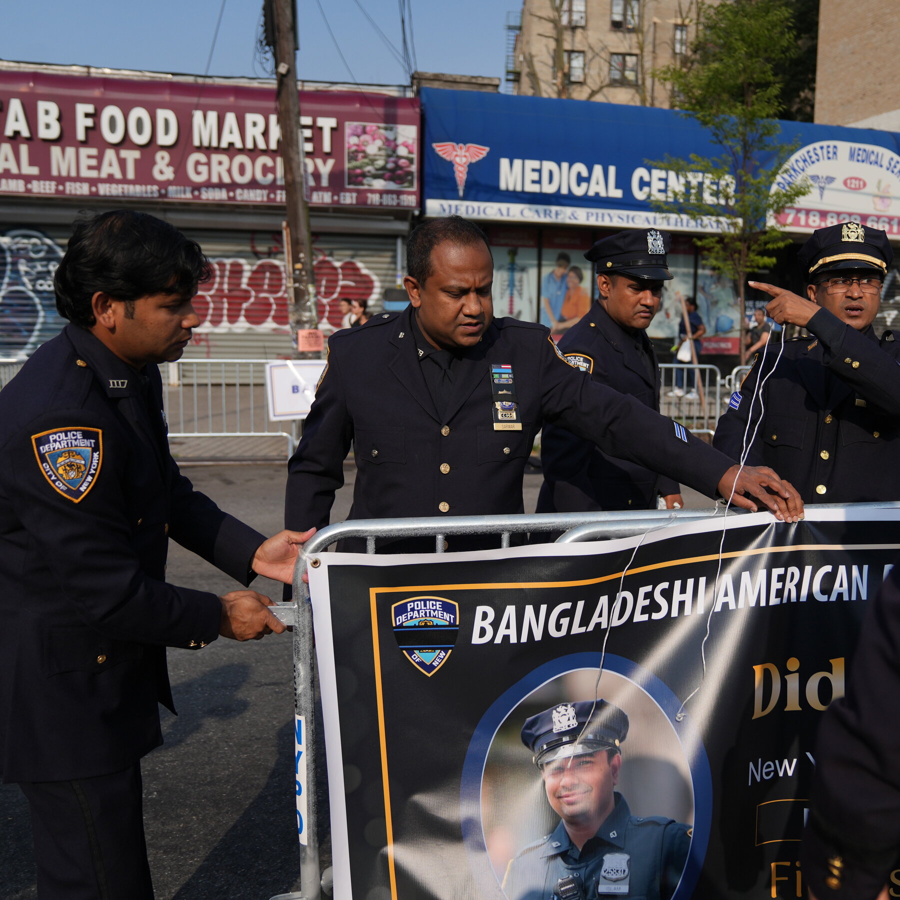 A Funeral Shines a Light on the Bangladeshis Thriving in the N.Y.P.D.