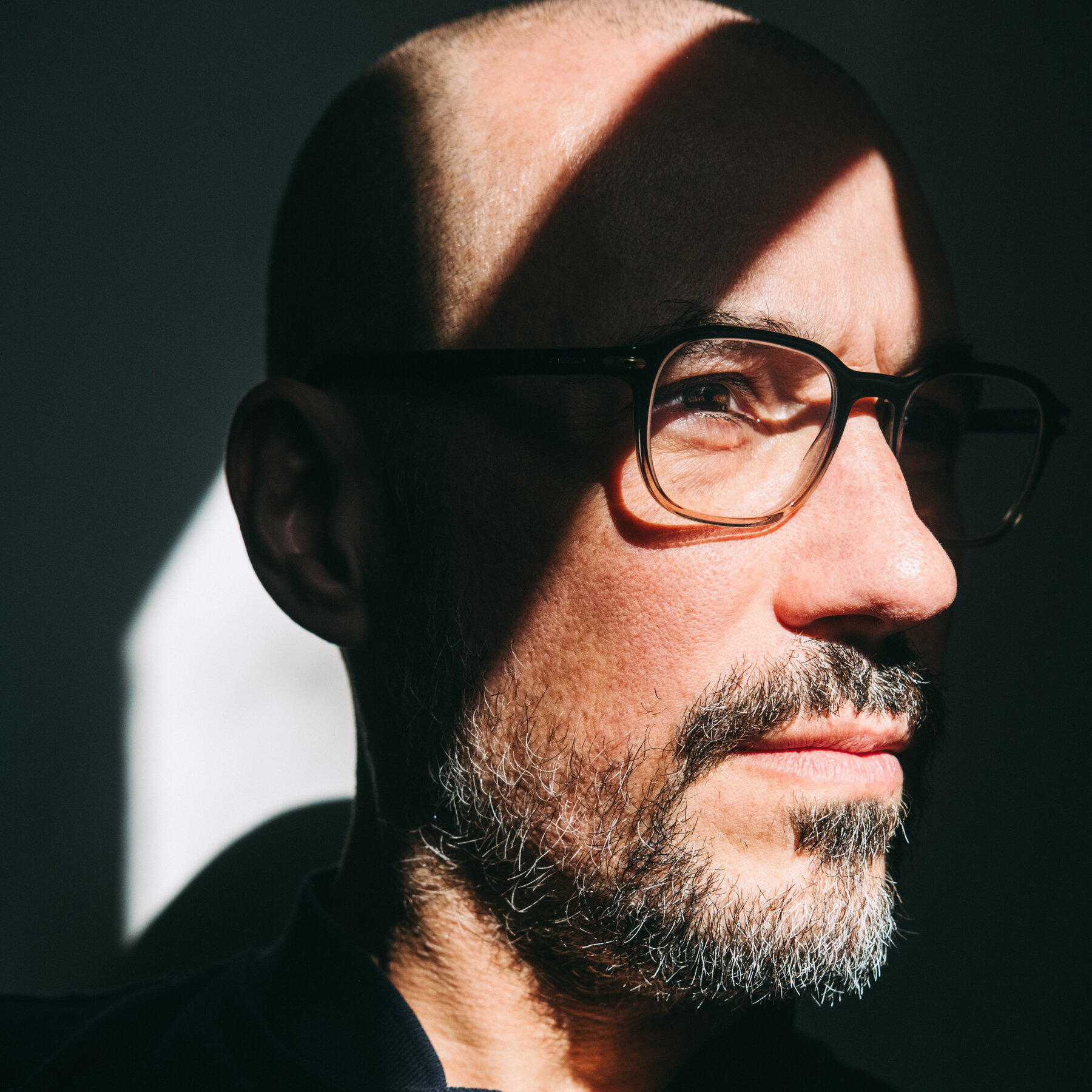 A Quebec Writer Confronts His ‘Little Darkness’ as a Class Defector