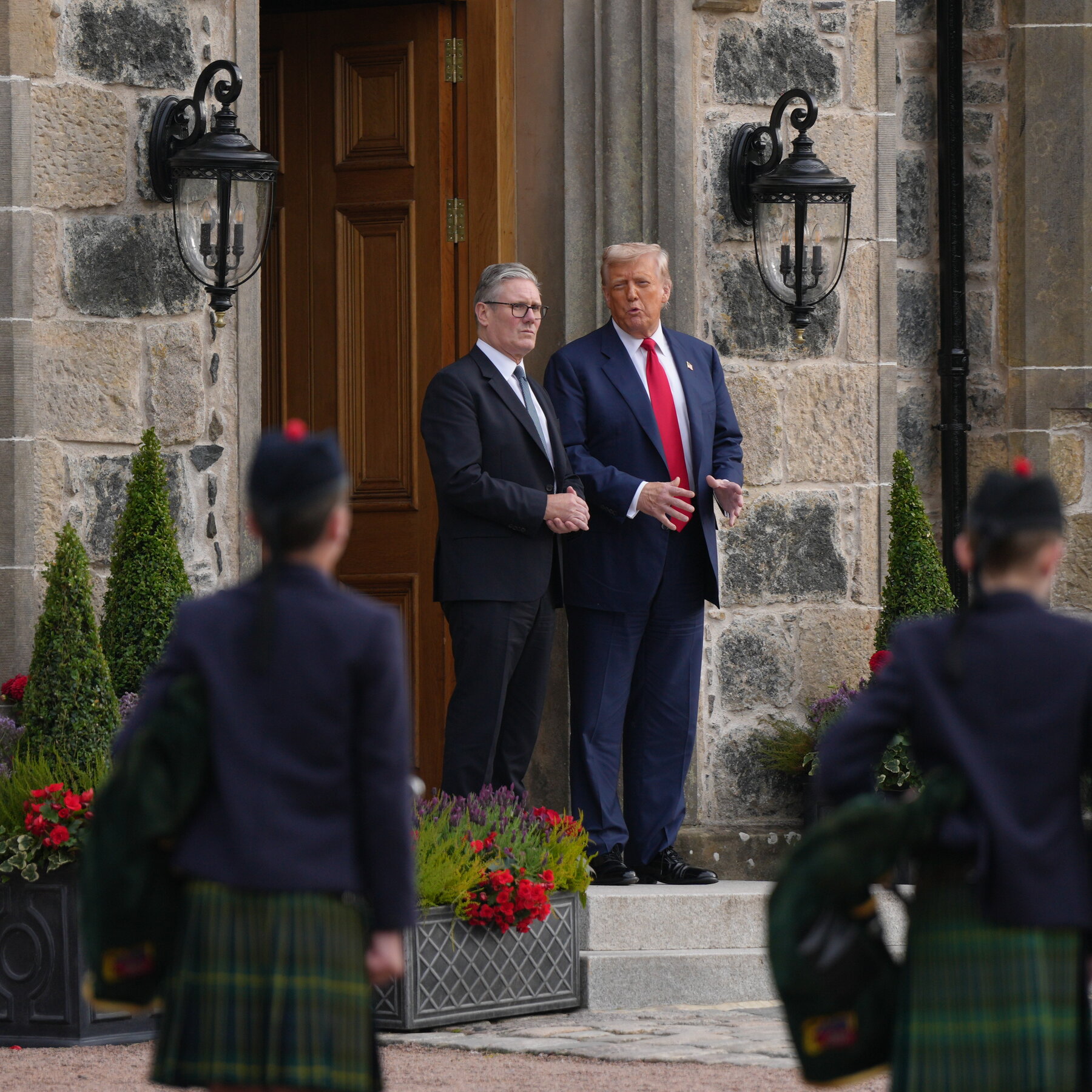 A Short History of Awkward Gift Giving Between U.S. and U.K. Leaders