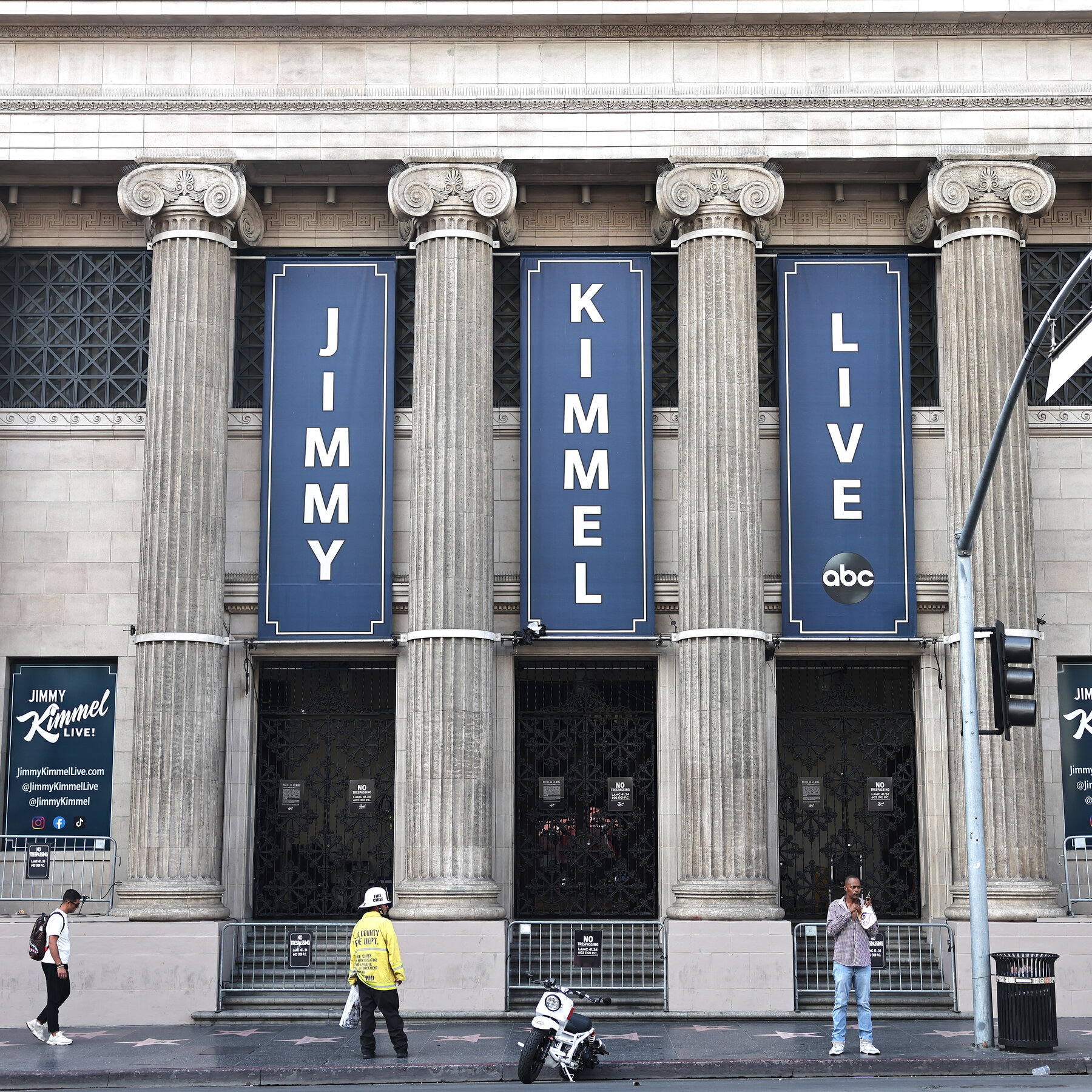 ABC Affiliate Owners Boycott Jimmy Kimmel’s Return to Late Night