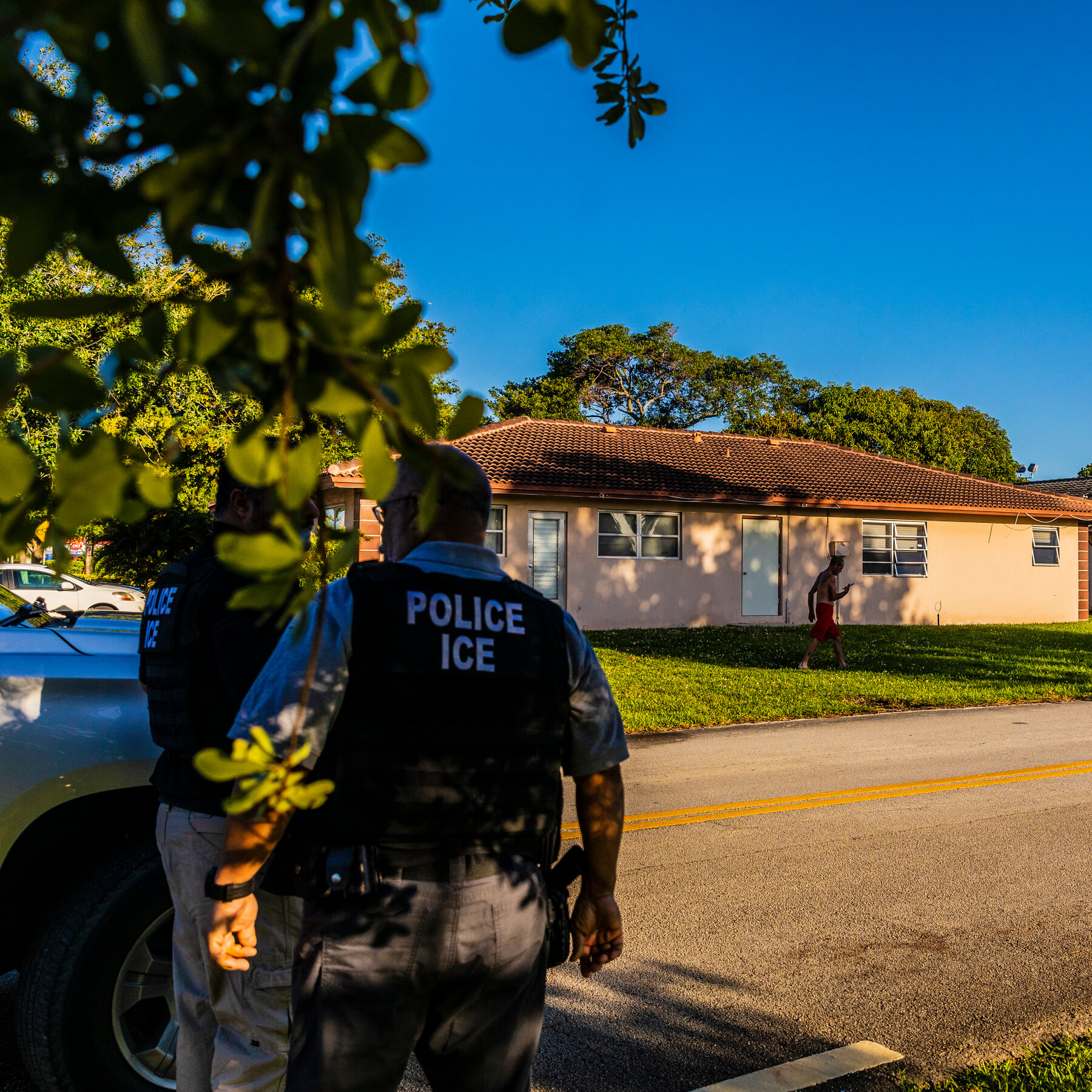Administration Officials Believe Order Lets Immigration Agents Enter Homes Without Warrants