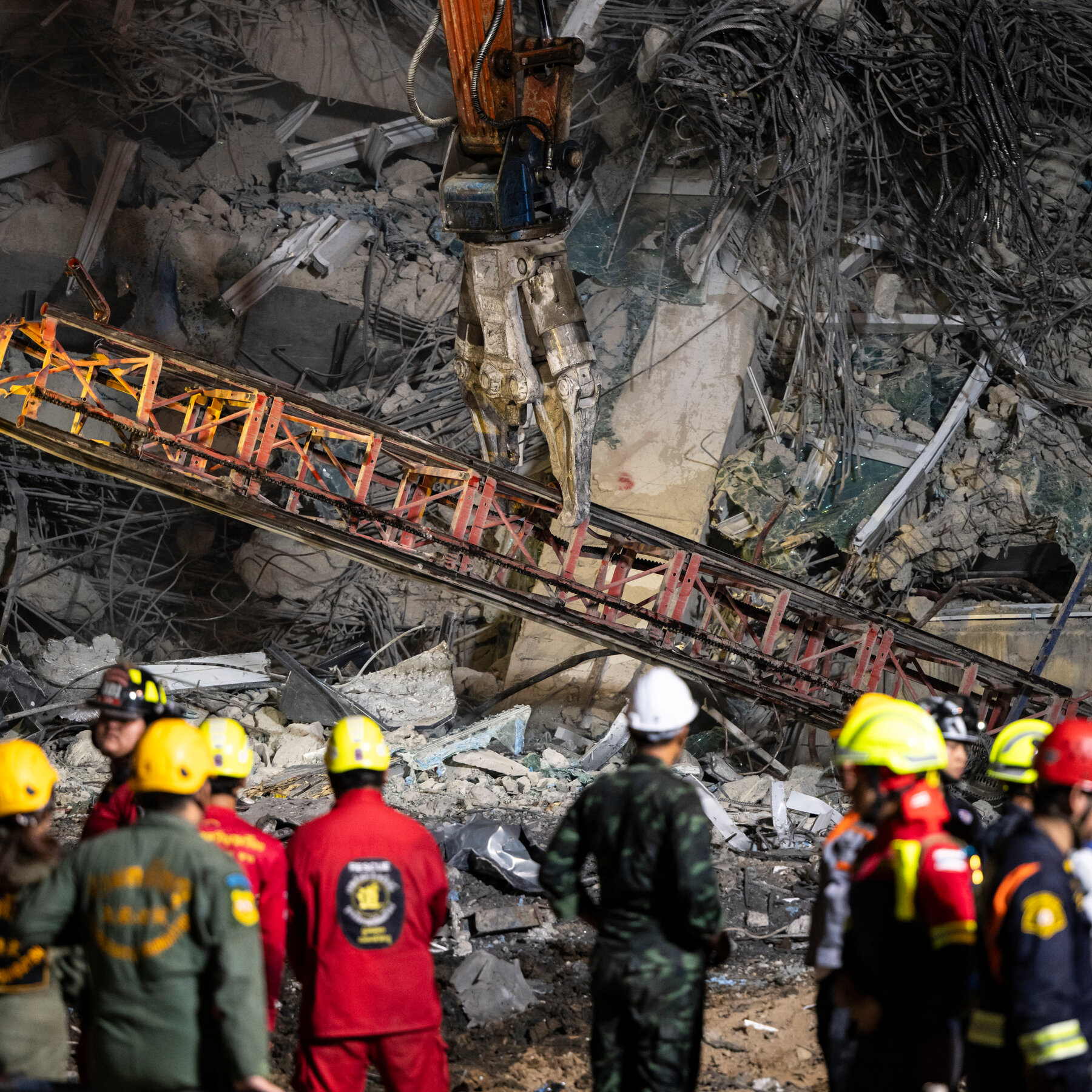 After Bangkok Building Collapse, Fearing High-Rises