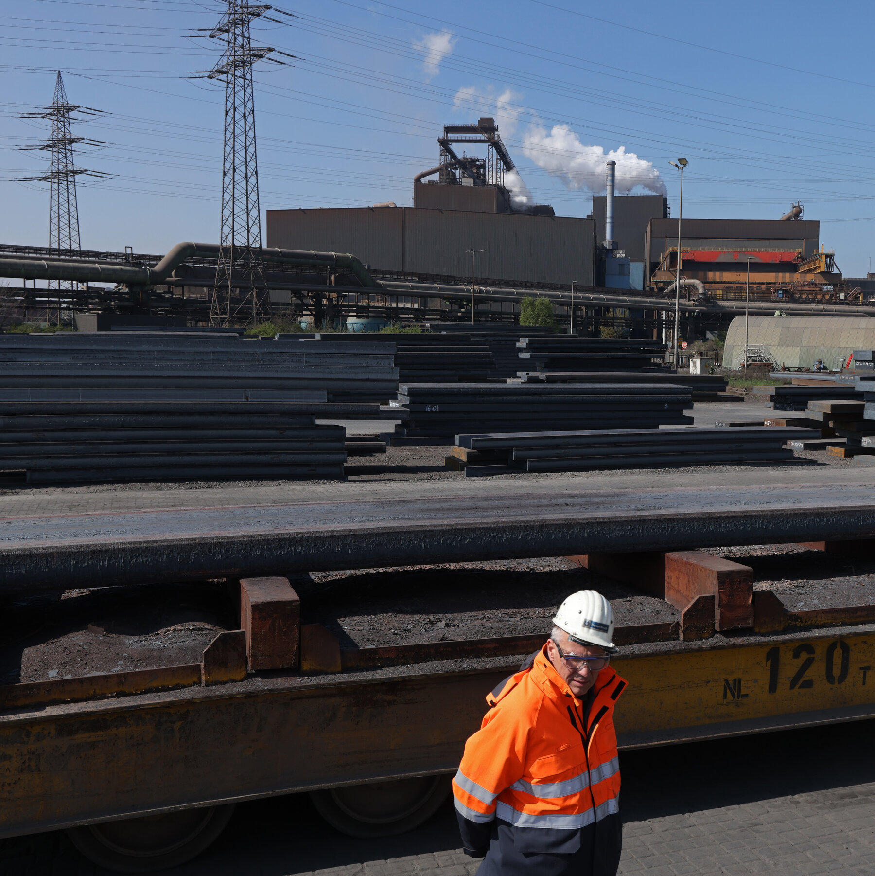 After Trump’s Pause on Tariffs, EU Delays Retaliation to Allow Talks