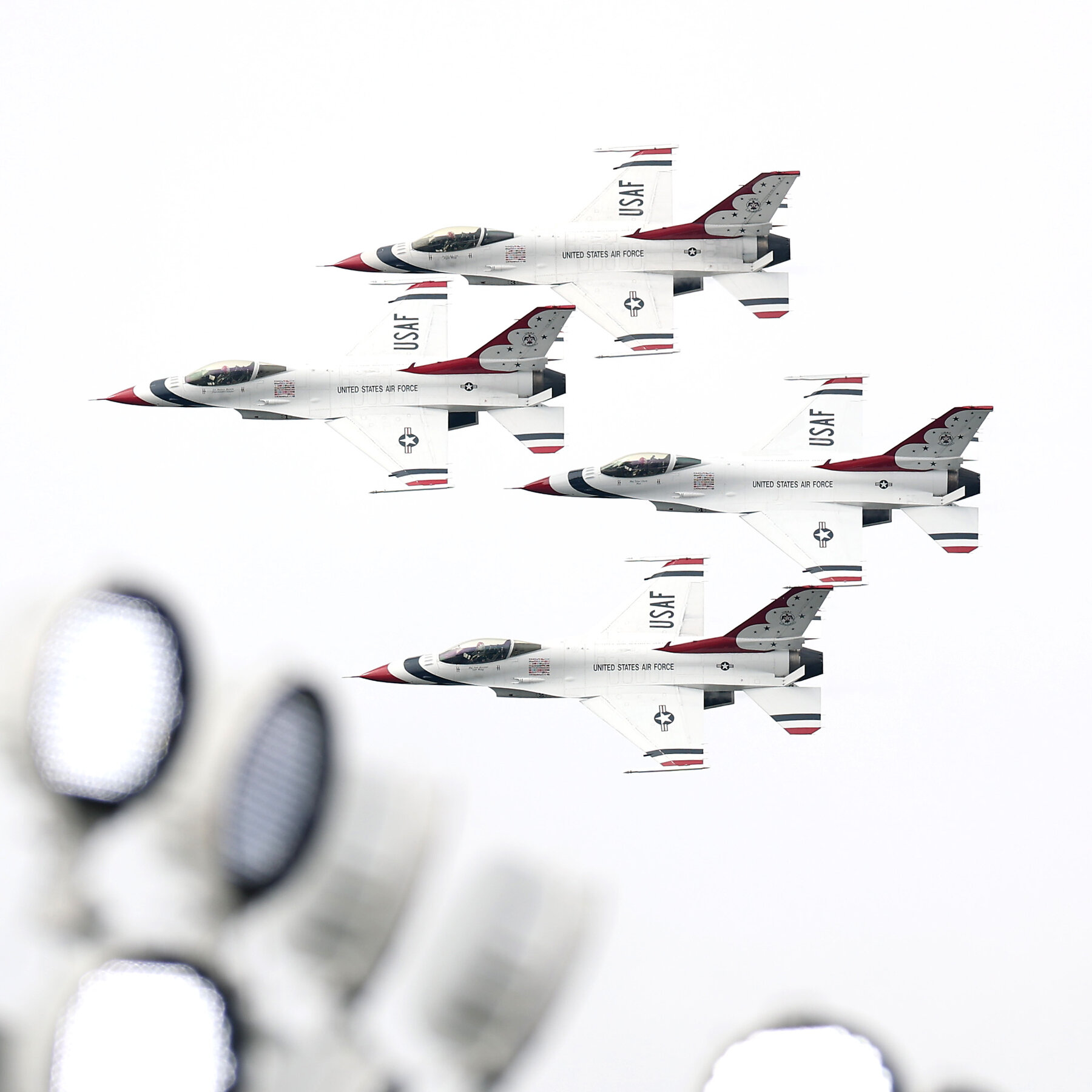 Air Force Pilot Ejects as Thunderbirds F-16 Crashes in California