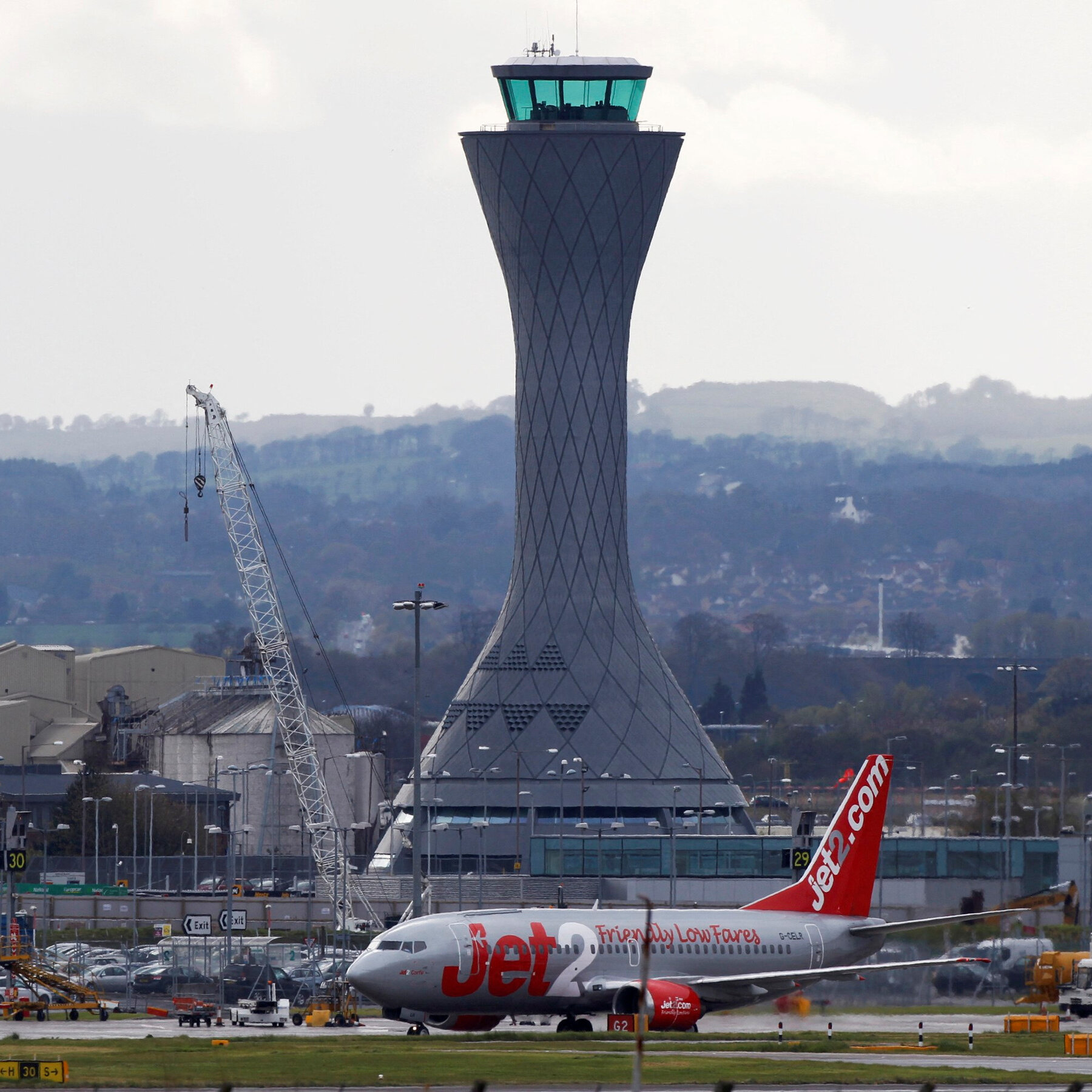 Air Traffic Control Issue Briefly Grounds Flights at Edinburgh Airport