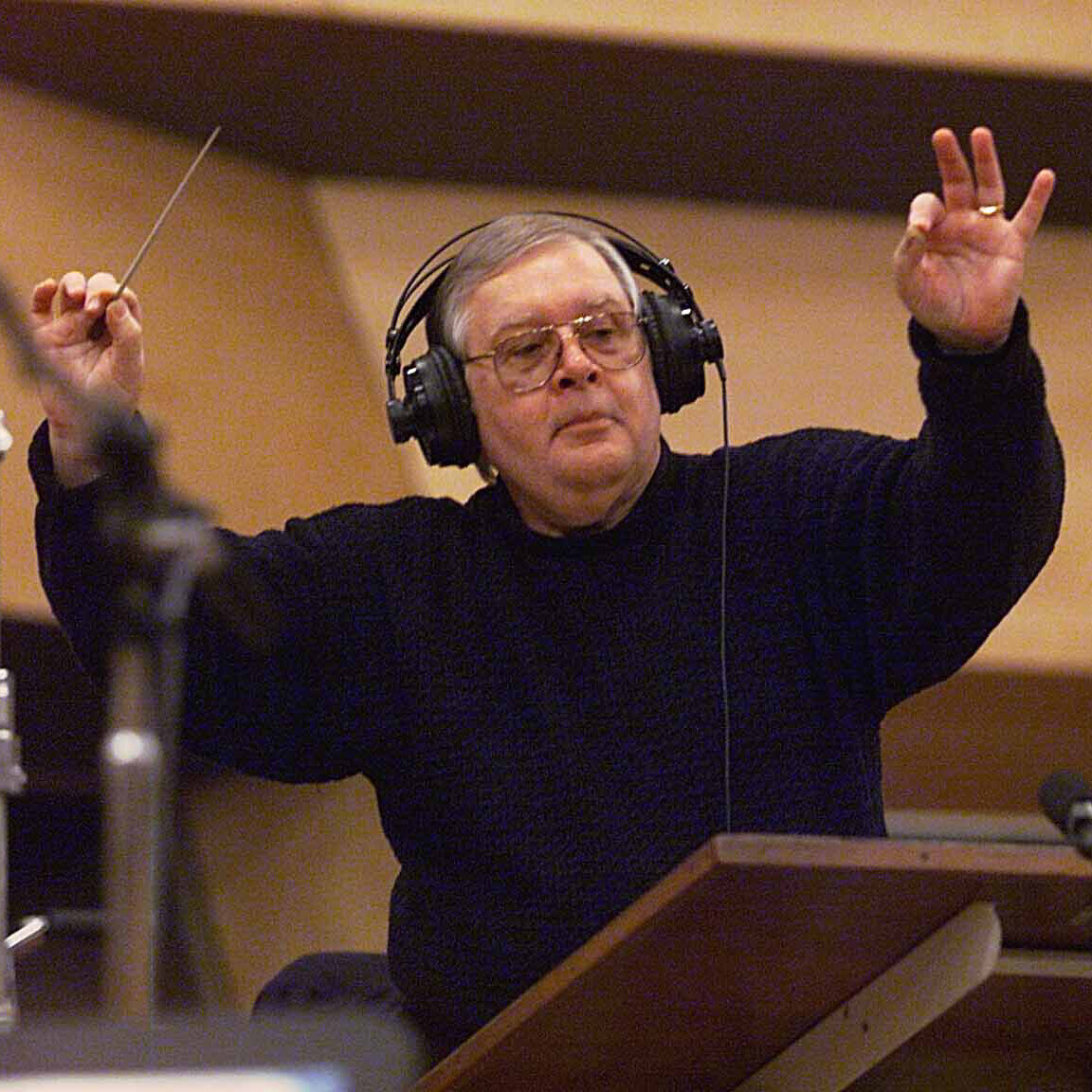 Alf Clausen, Who Gave ‘The Simpsons’ Its Musical Identity, Dies at 84