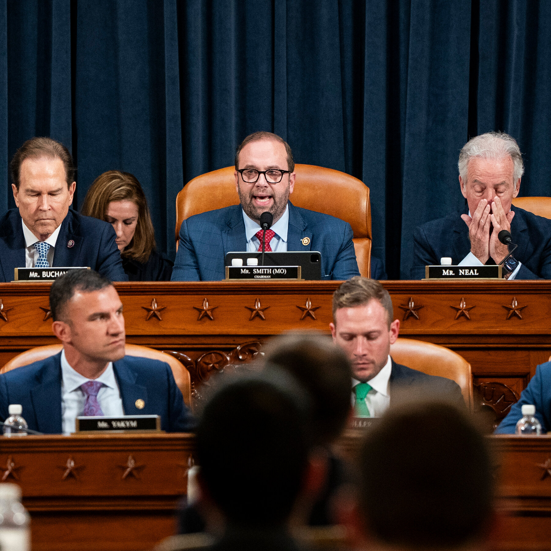 All-Night House Sessions Put Some Lawmakers to Sleep