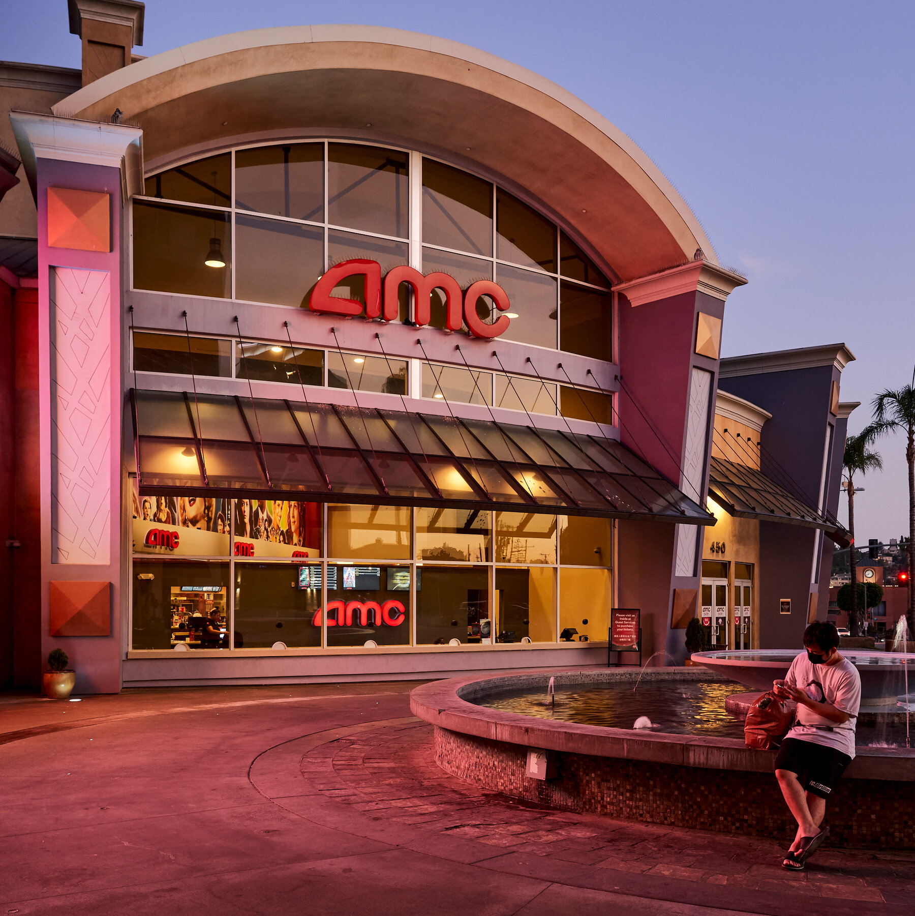 AMC Says It Will Show More Ads Before Movies