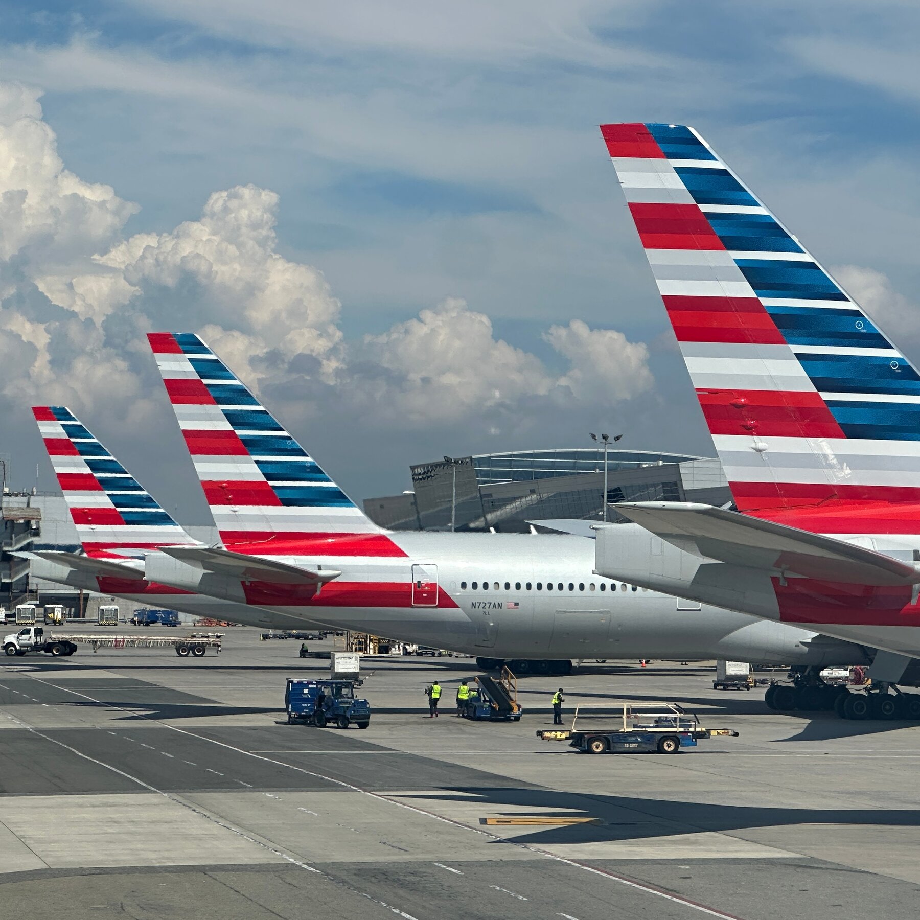 American Airlines Flights Snarled by Computer Glitch