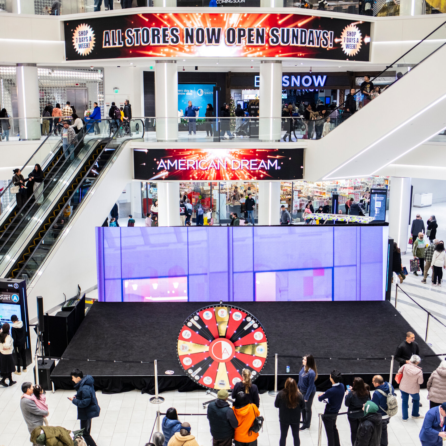 American Dream Mall Is Sued for Allowing Shopping on Sundays