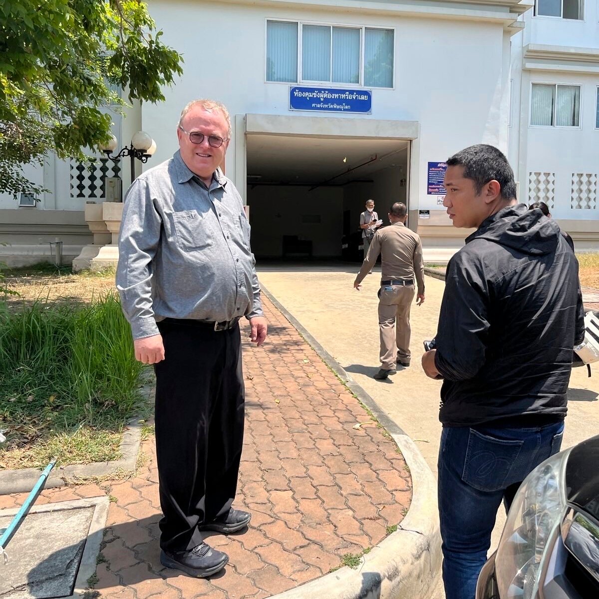 American Scholar Accused of Insulting Thai Monarch Is Released on Bail