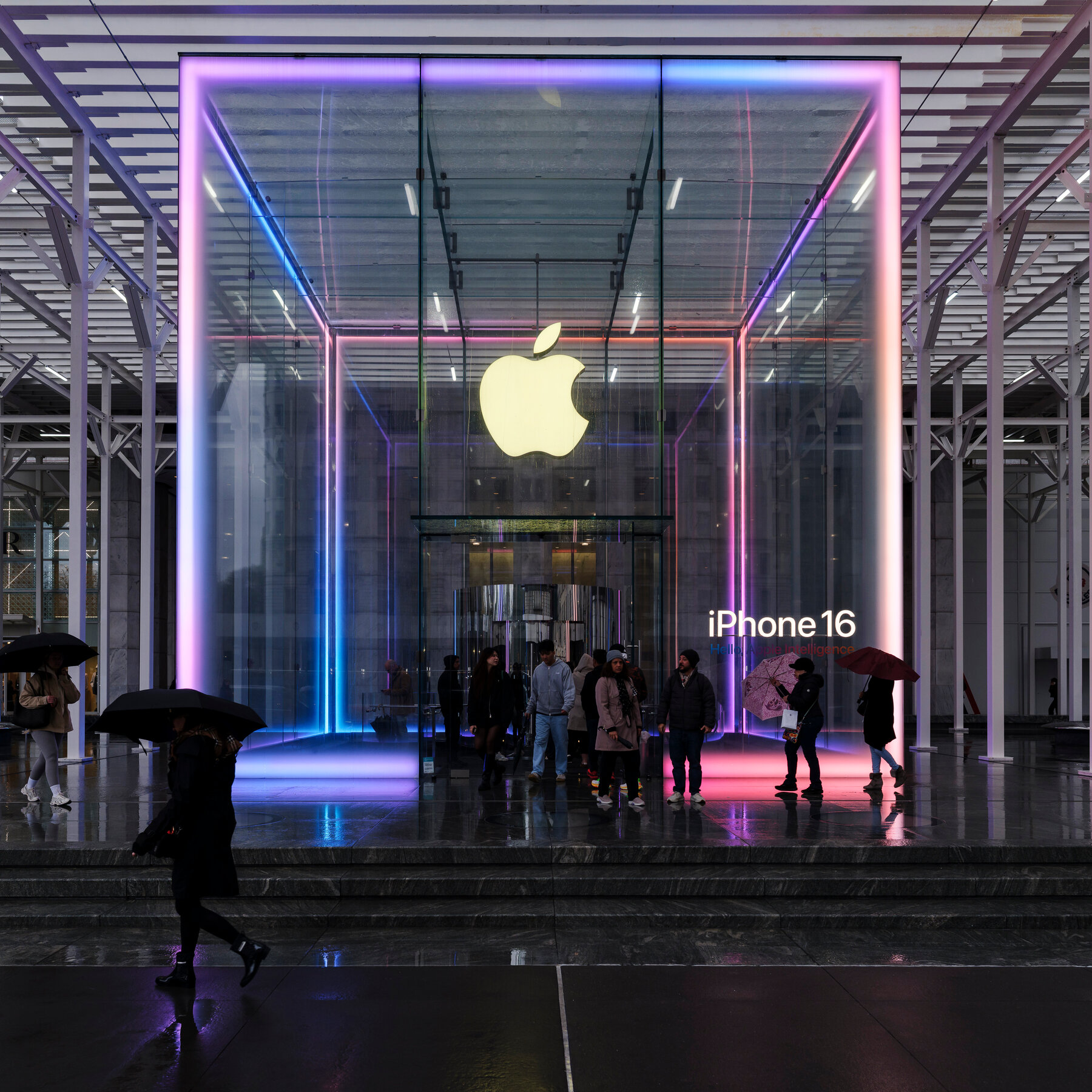 Apple Tops Wall Street Expectations With $24.78 Billion Profit