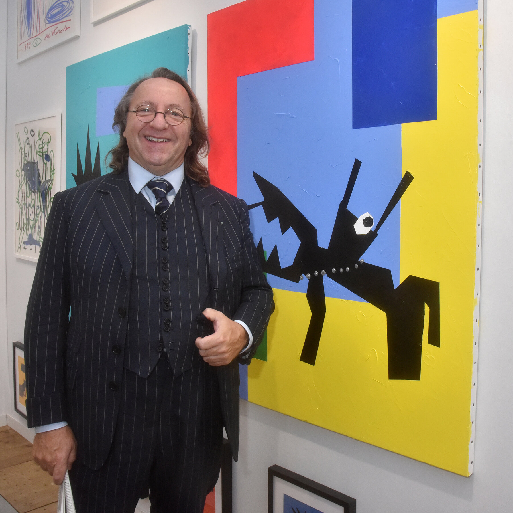 Art Expert Accused of Duping Prince and Palace of Versailles Stands Trial