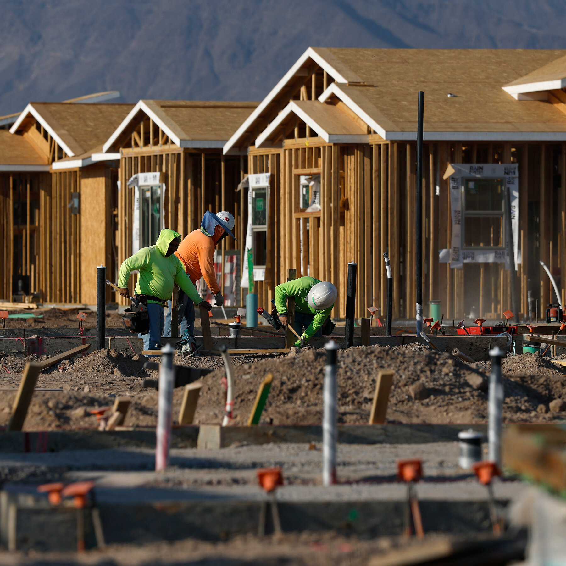 As Housing Demand Continues to Fall, Builders Get Creative