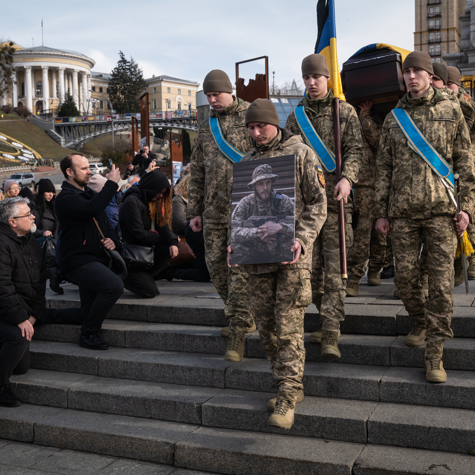 As Ukraine and U.S. Cease-Fire Talks Near, Gulfs Remain