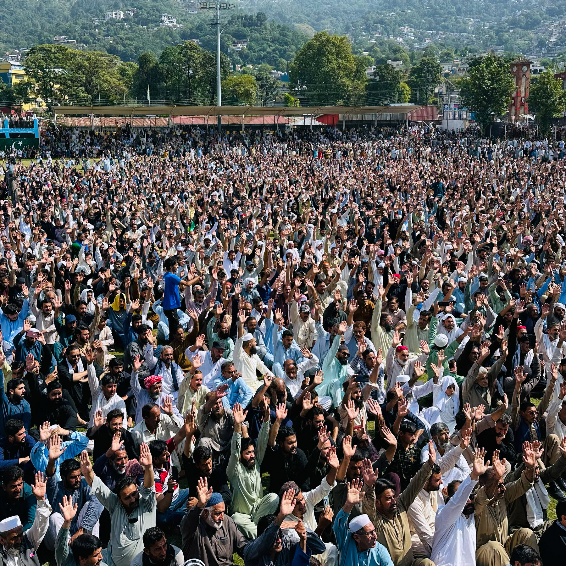 As Unrest in Pakistani Kashmir Turns Deadly, Prime Minister Urges Calm