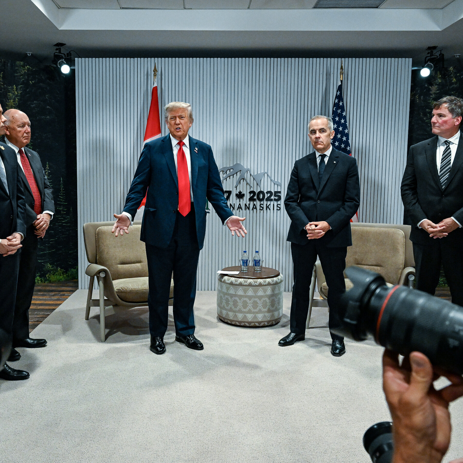 At G7, Trump Renews Embrace of Putin Amid Rift With Allies