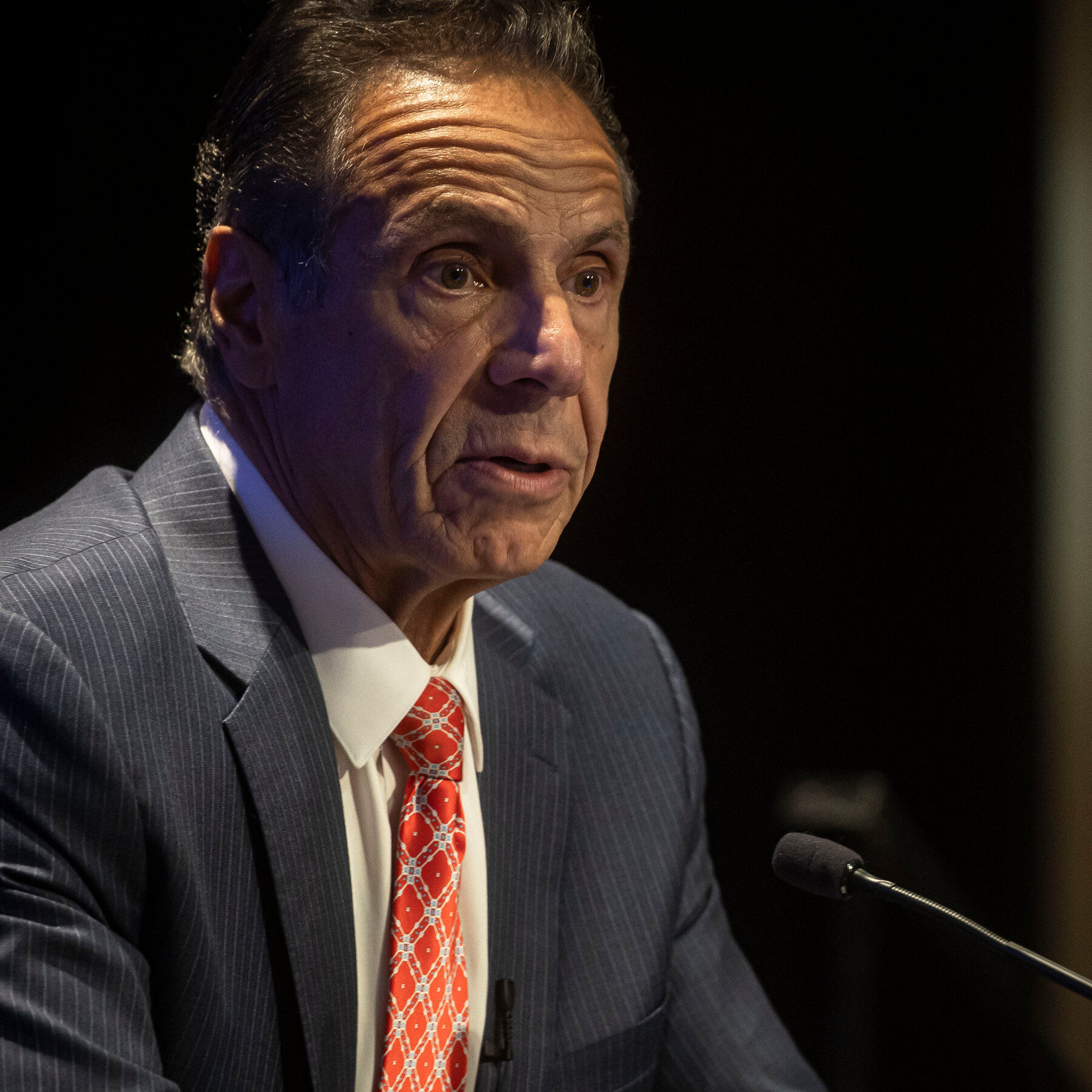 At Hamptons Fund-Raiser, Cuomo Predicts Help From Trump Is on the Way