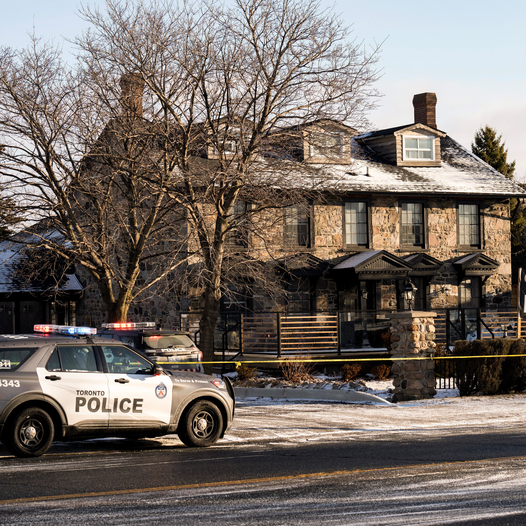 At Least 12 Injured in Toronto Pub Shooting