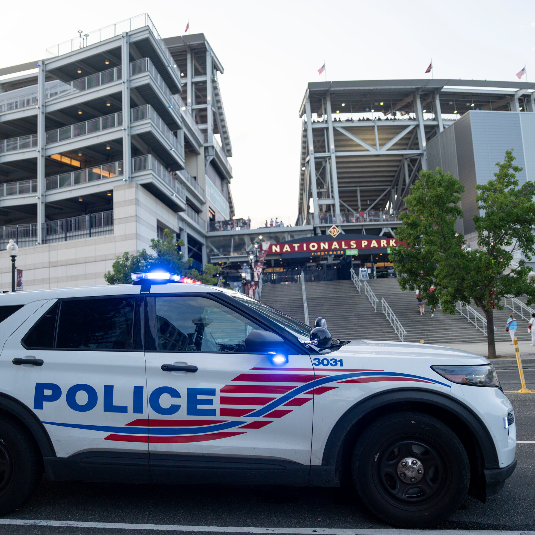 At Nationals Park, It Was Game Time as Usual