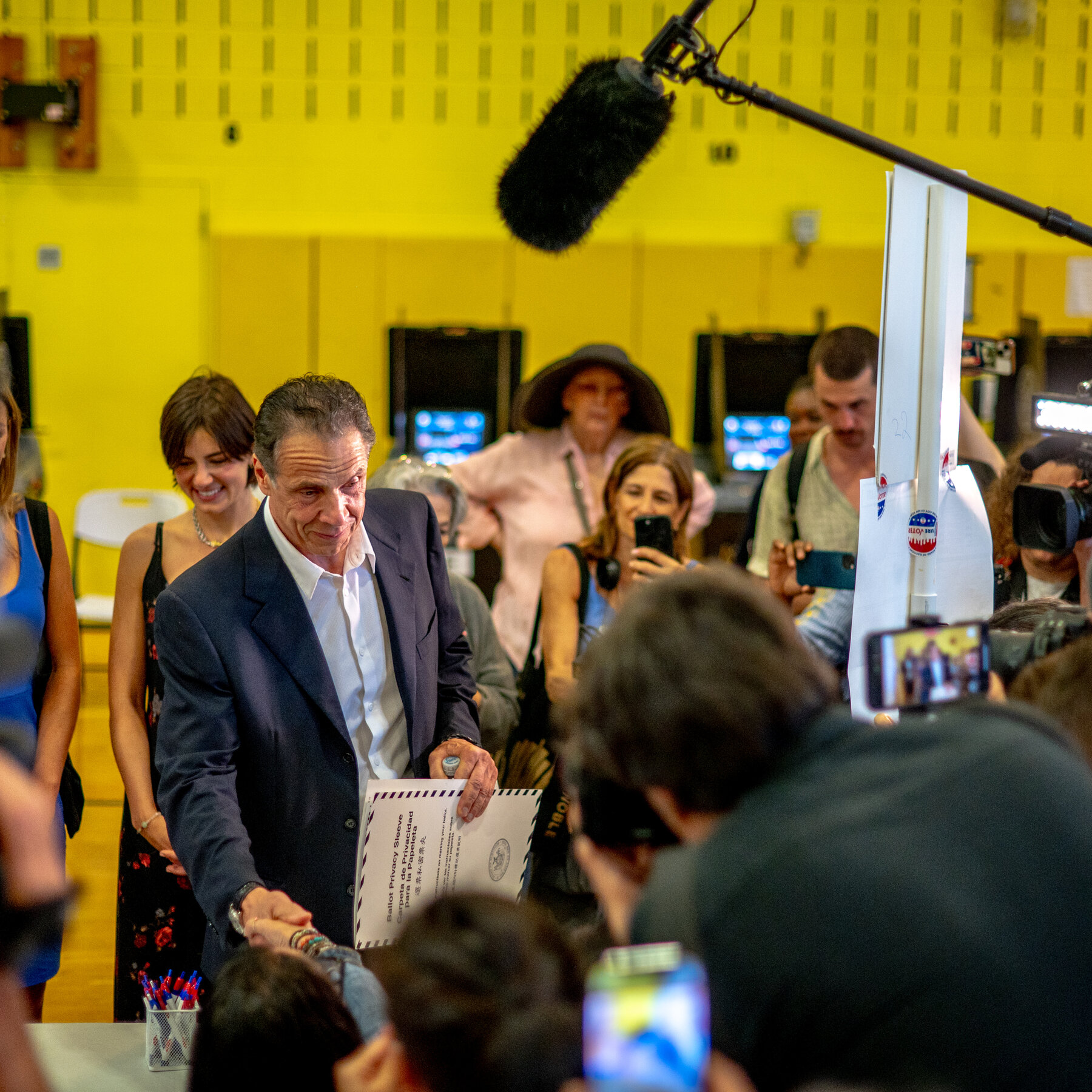 Automated campaign text messages crowd voters’ phones in the last hours of Primary Day.