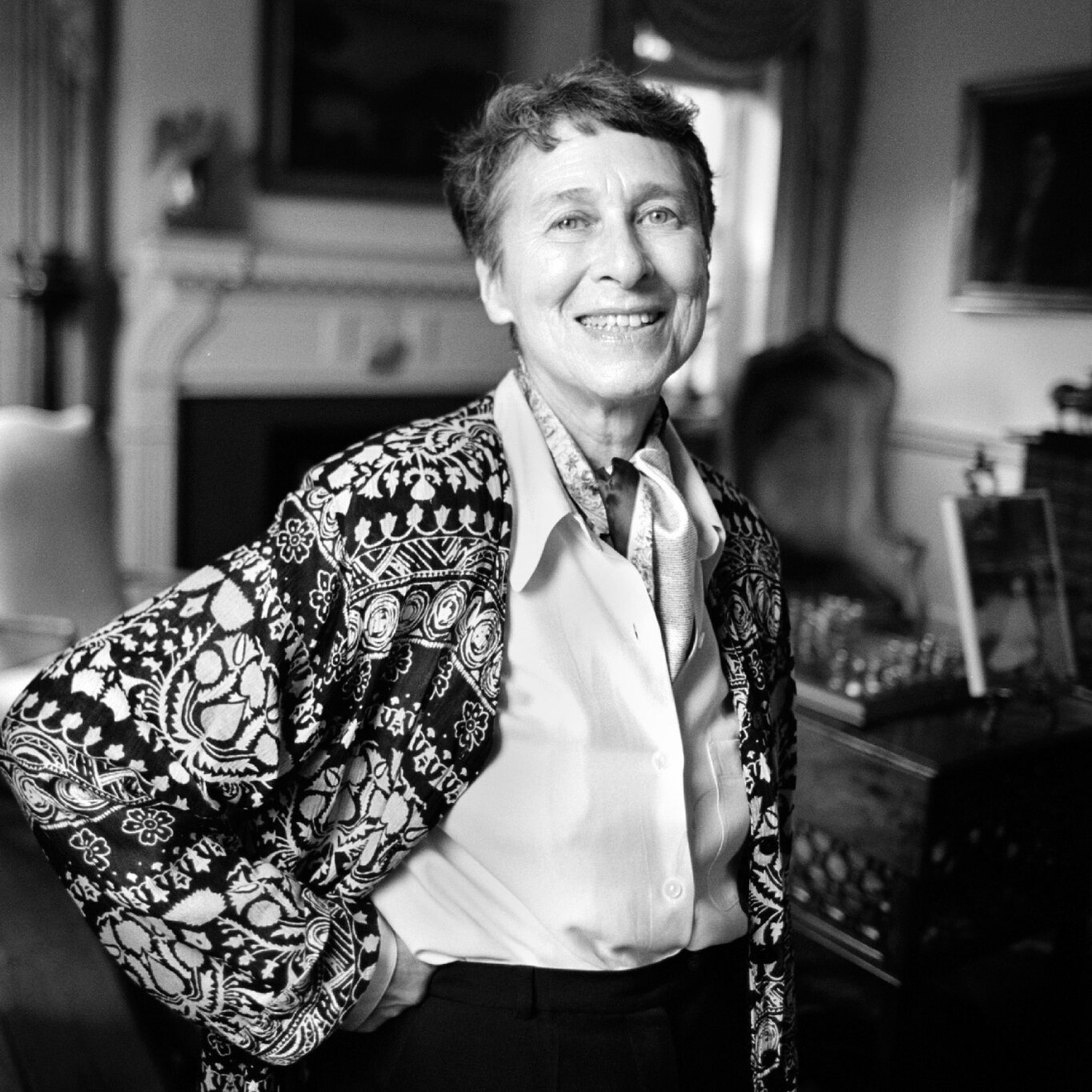 Barbara Holdridge, Whose Record Label Foretold Audiobooks, Dies at 95