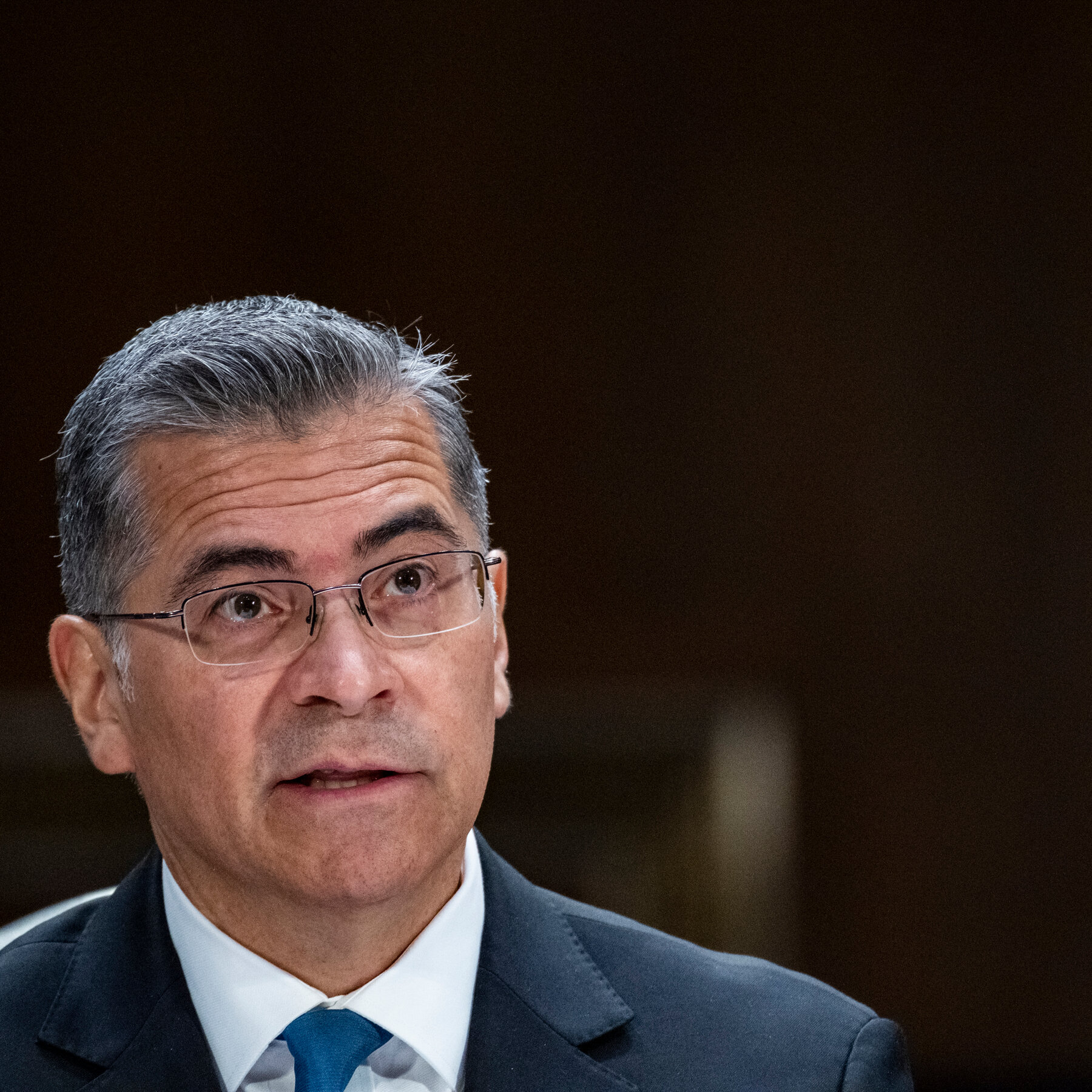 Biden’s Health Secretary Joins the Governor’s Race in California
