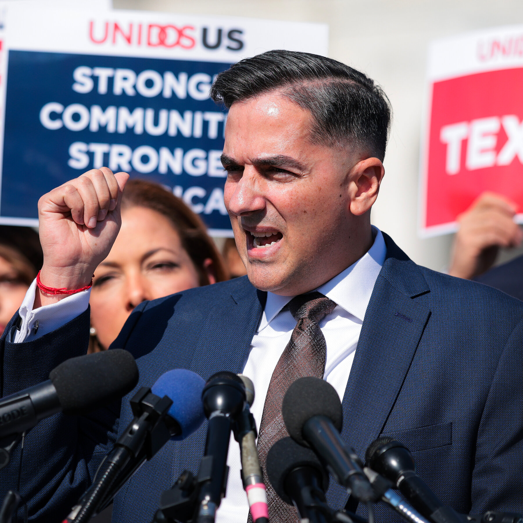 Black and Latino Leaders Condemn Trump’s Use of Military in L.A.