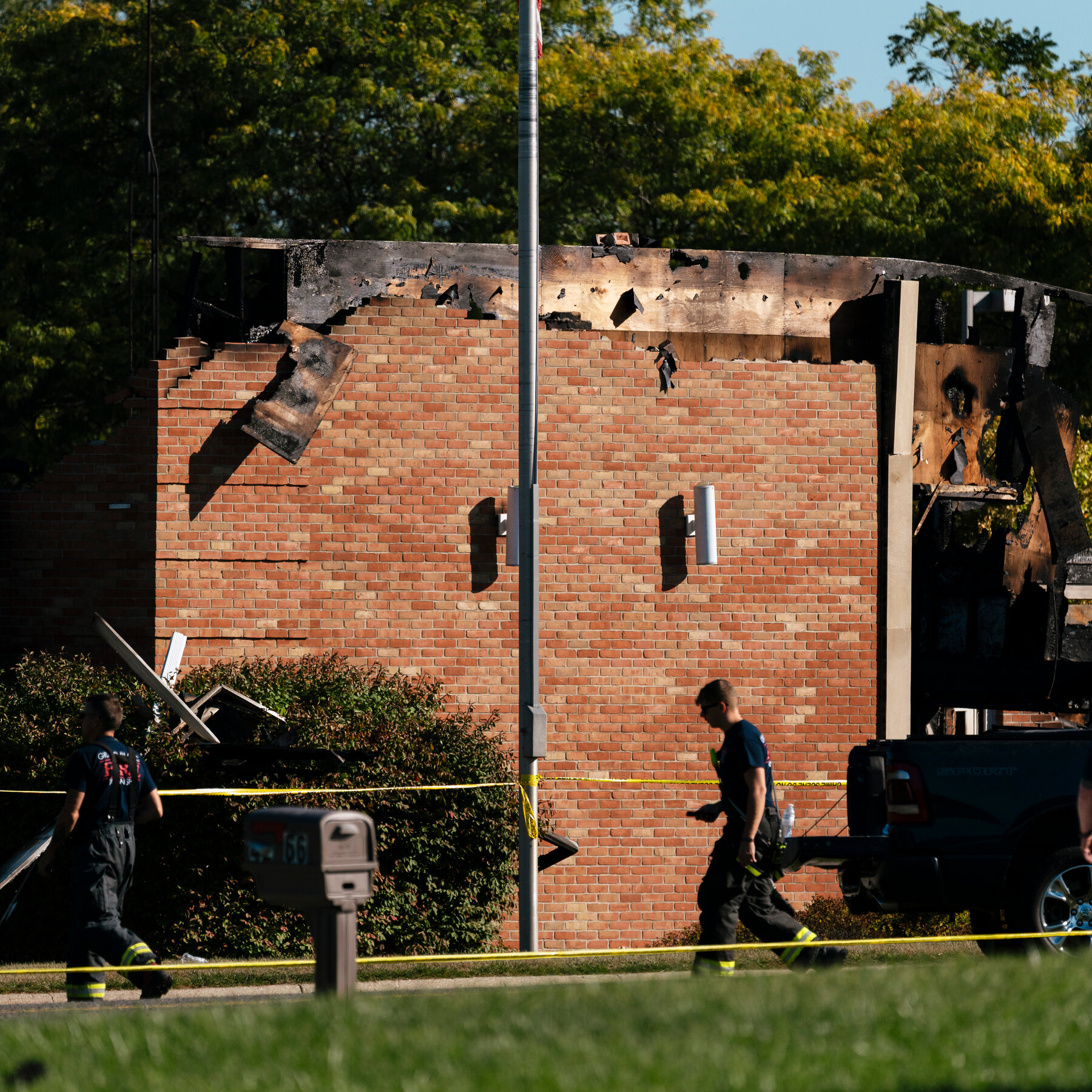 Body Camera Video Shows Police Confronting Michigan Church Gunman