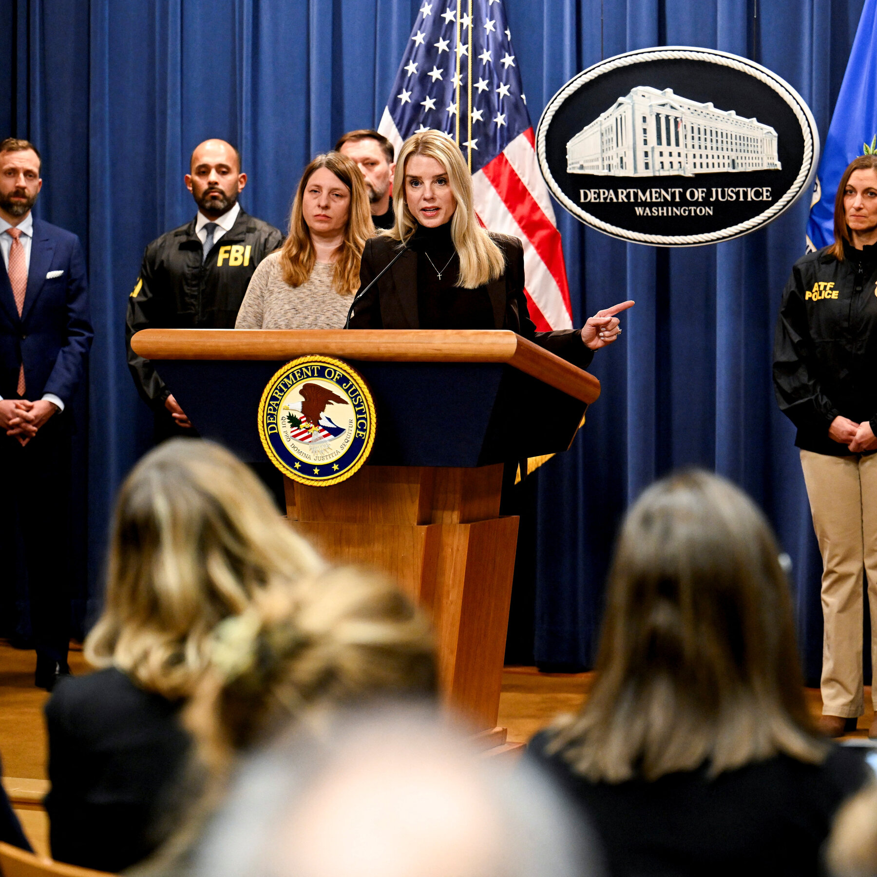 Bondi Announces Lawsuit Against New York Over Immigration