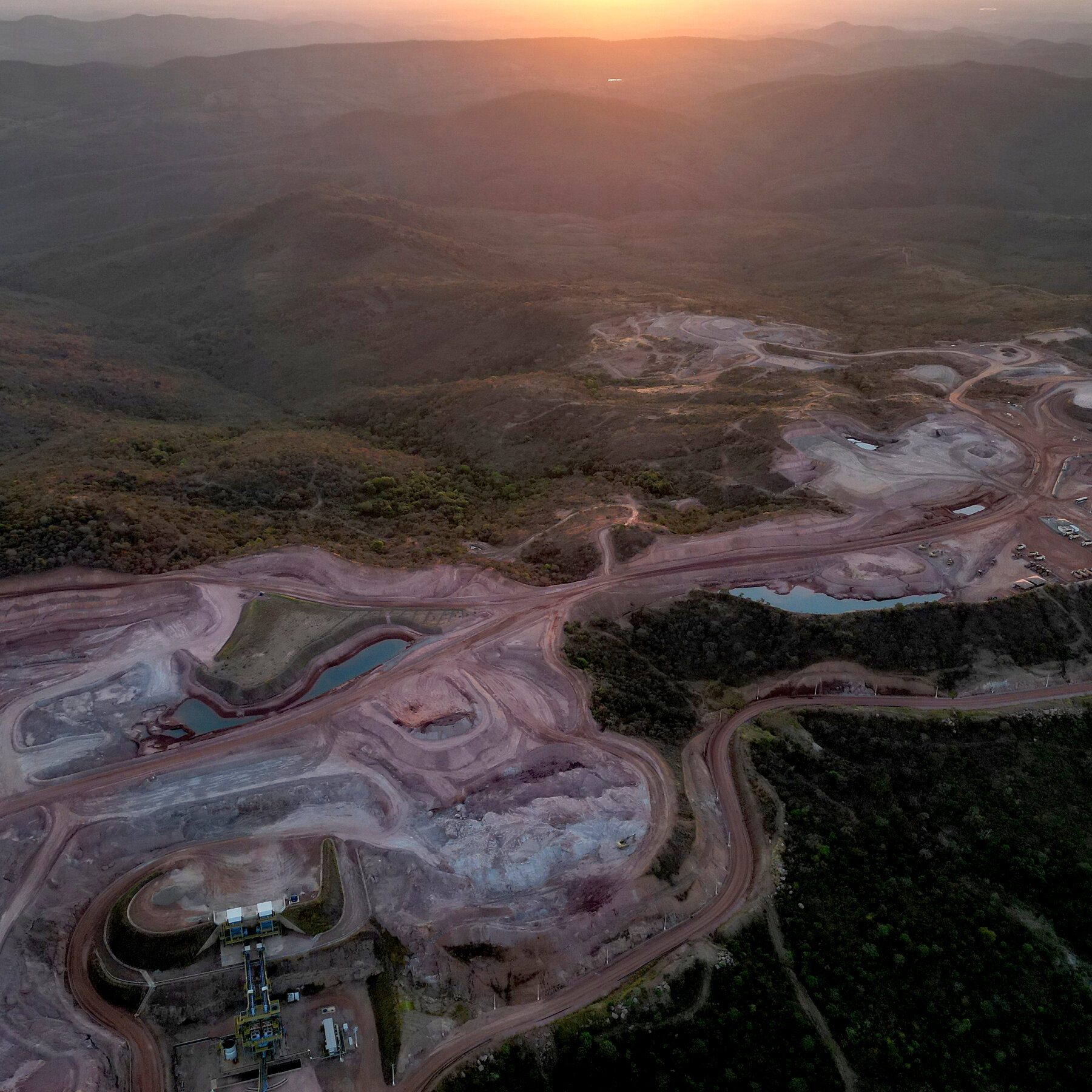 Brazil-U.S. Talks on Mining Rare Earth Minerals Are Complicated by Trump’s Tariffs