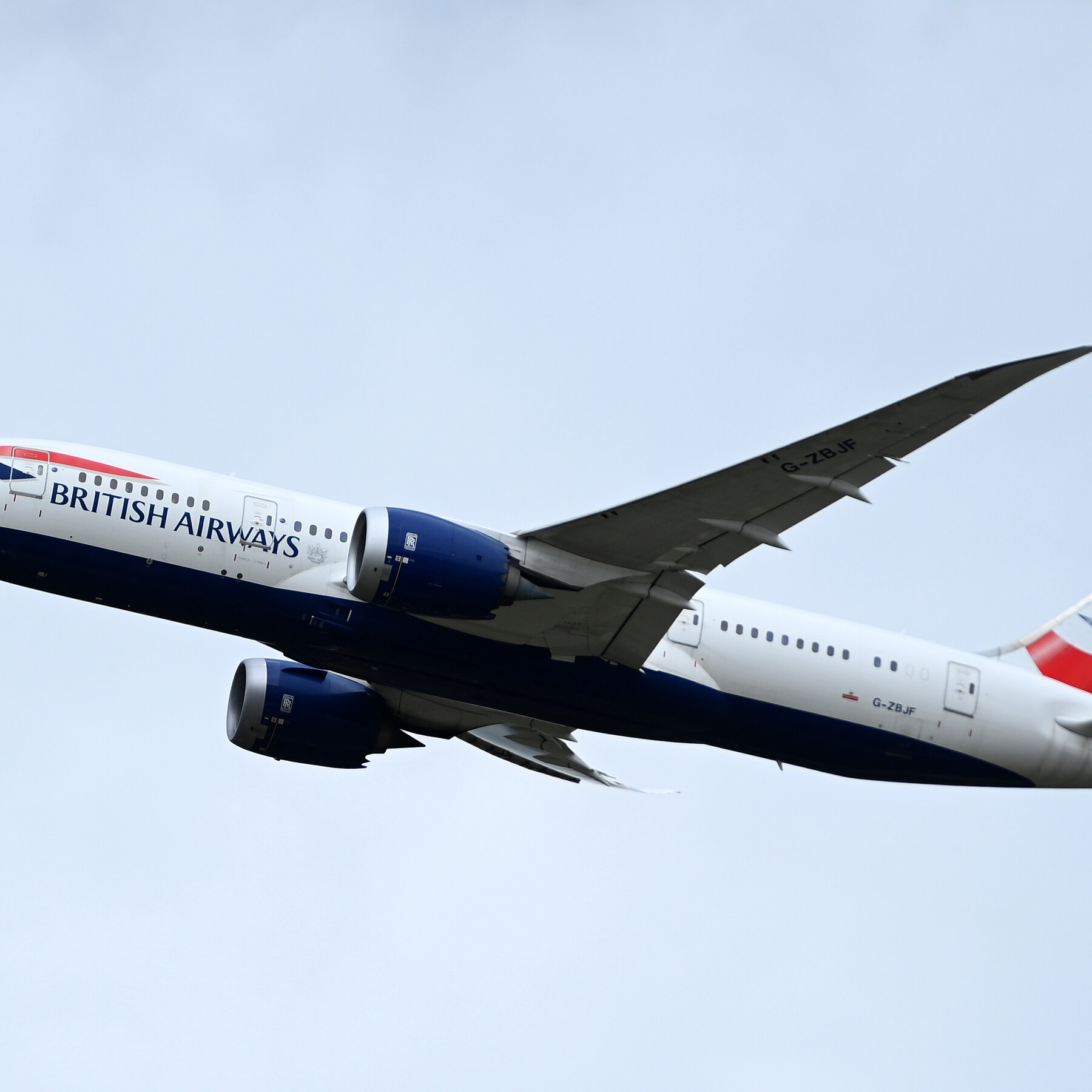 British Airways Owner Buys 32 Boeing Planes Worth $13 Billion