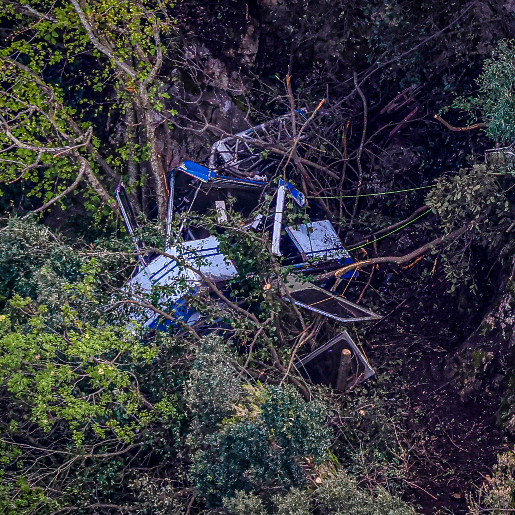 British and Israeli Tourists Among Victims of Italian Cable Car Crash