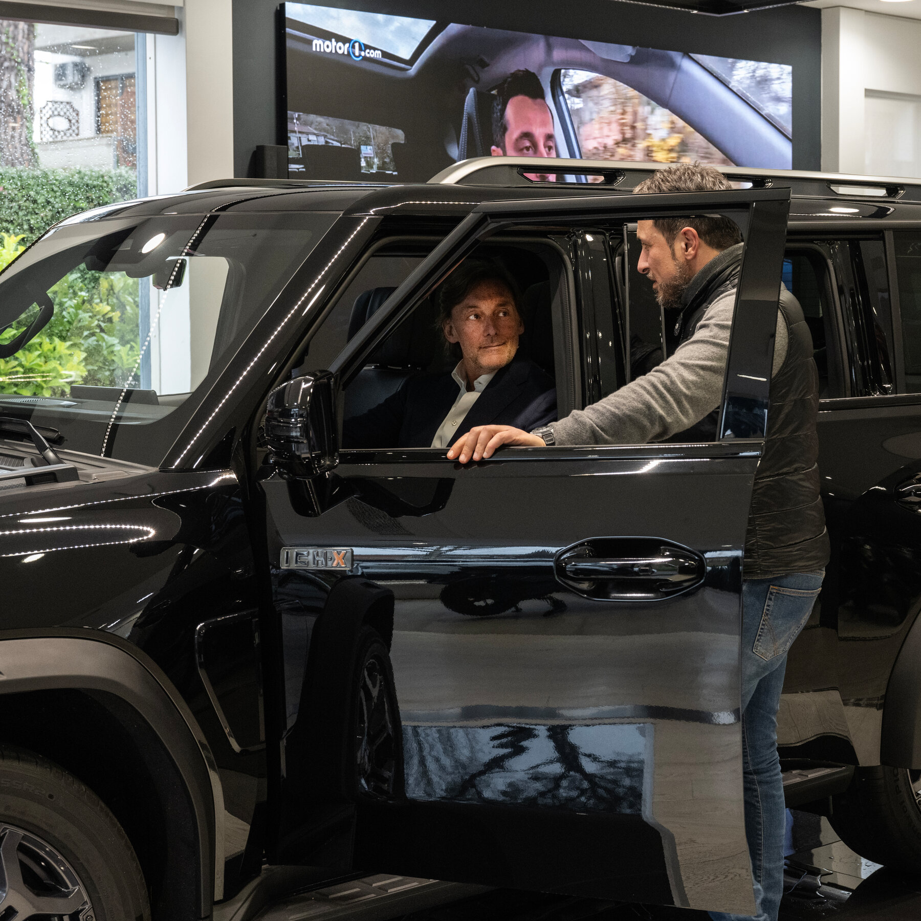 BYD and Other Chinese Carmakers Expand Sales in Europe Despite Tariffs