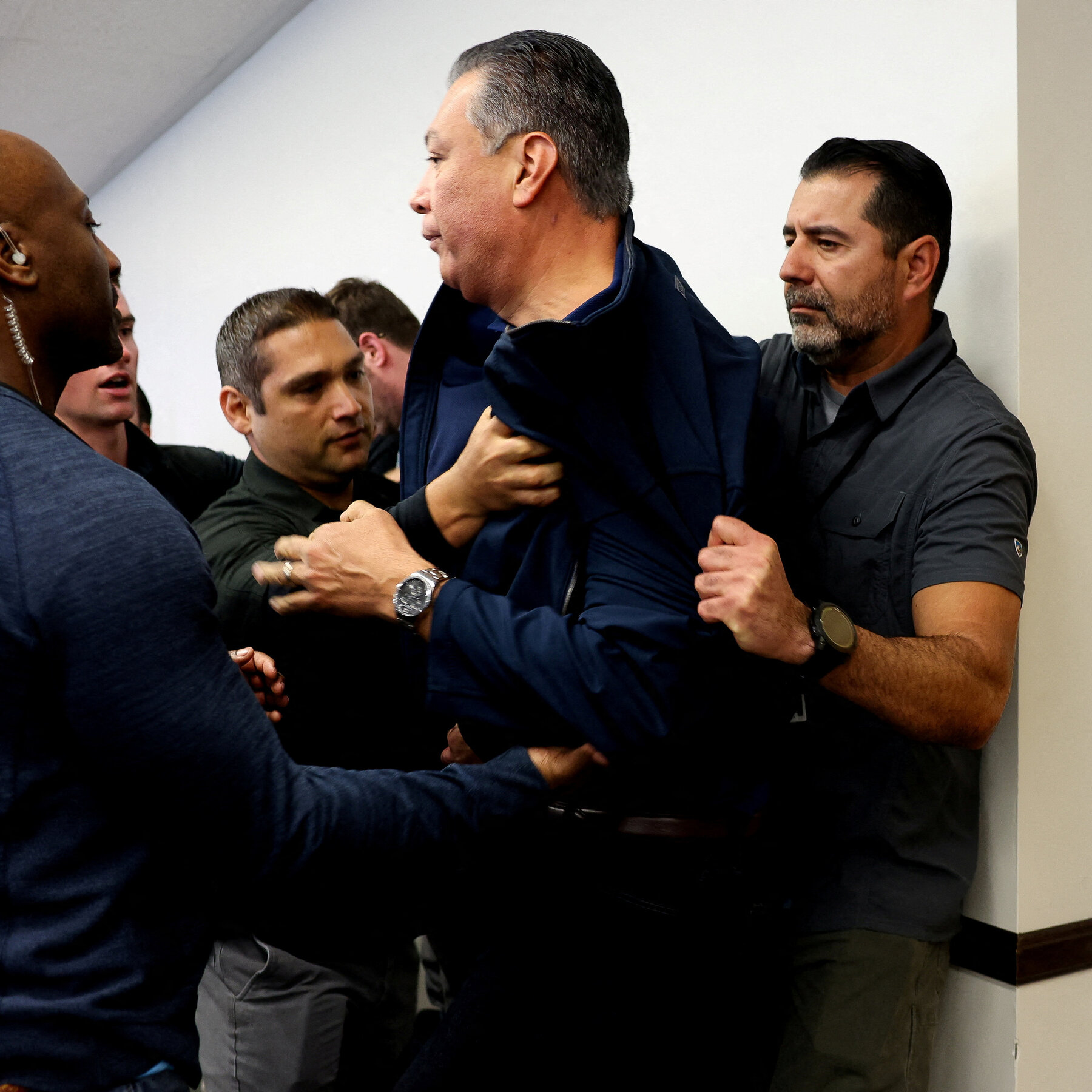 California Democrats Express Outrage at Padilla’s Treatment