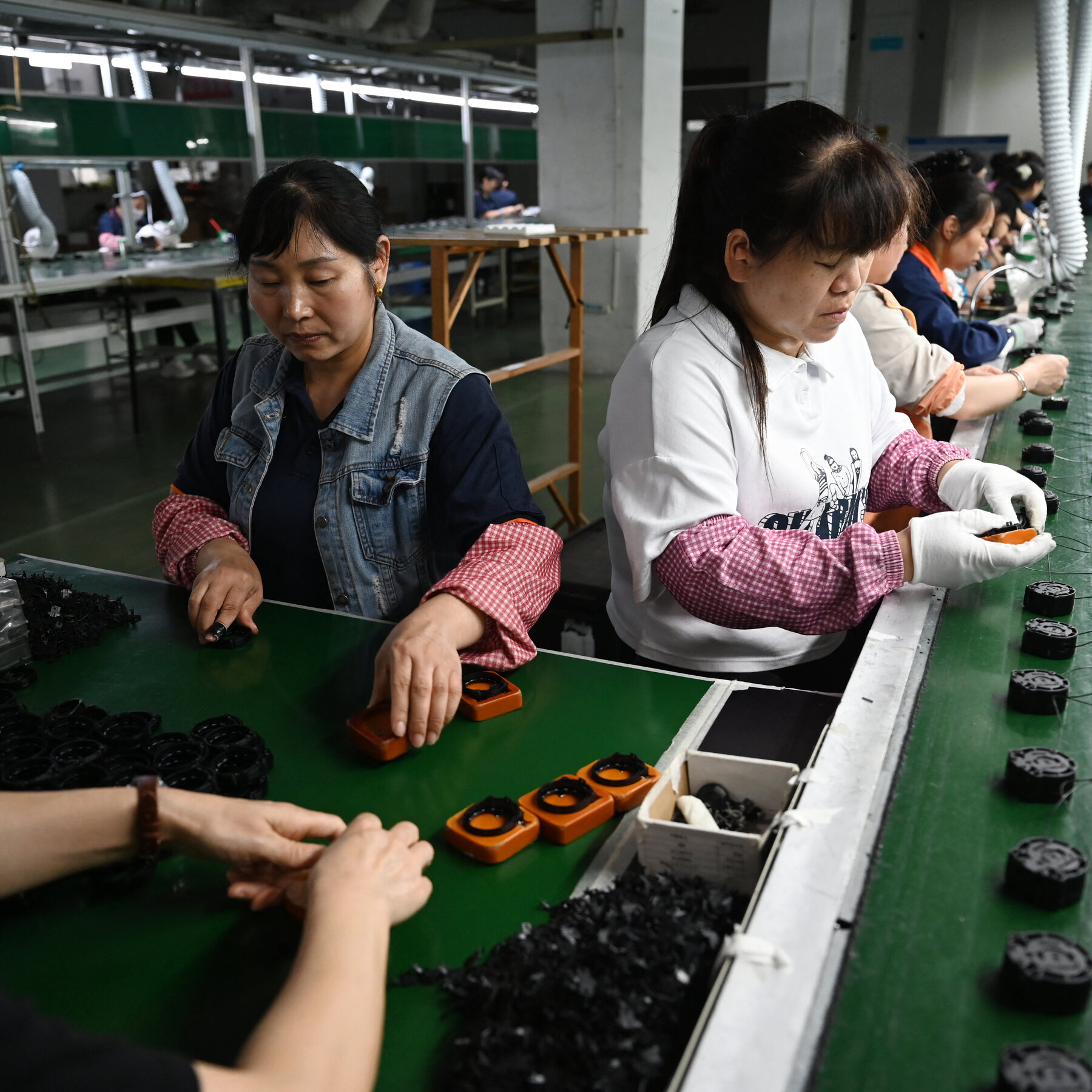 Can Taiwan Really Disconnect Its Economy From China?