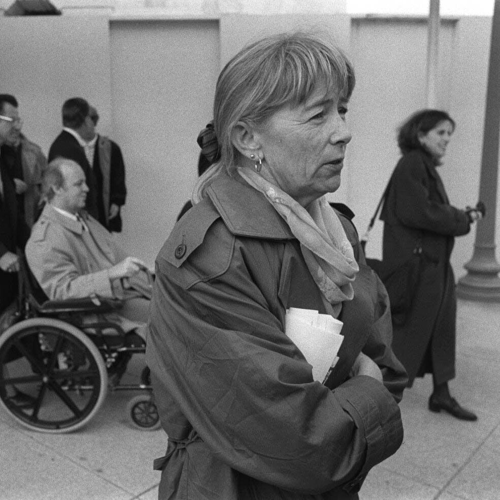Carolyn McCarthy, Who Turned a Gunfire Massacre Into a Crusade, Dies at 81