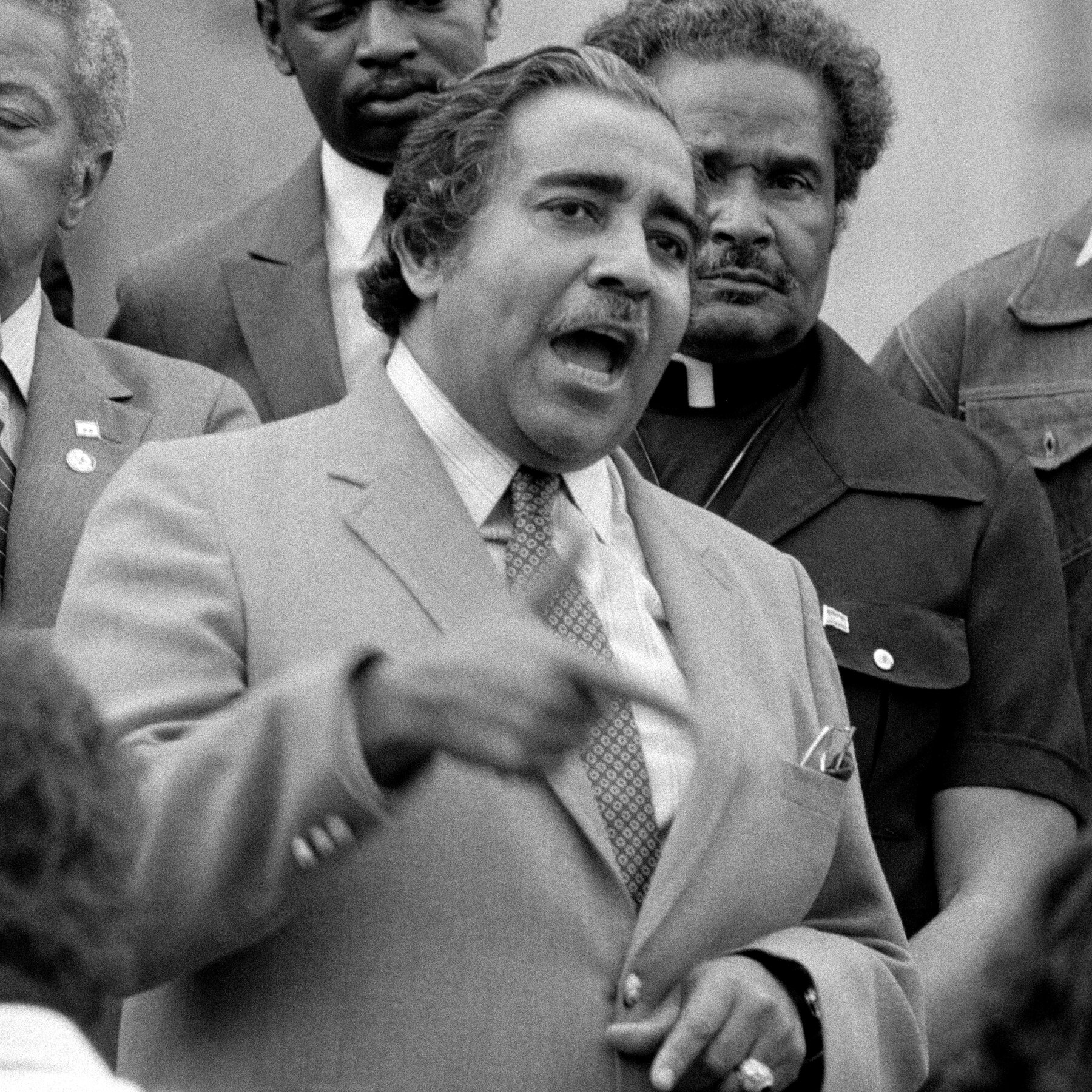 Charles B. Rangel, Longtime Harlem Congressman, Dies at 94