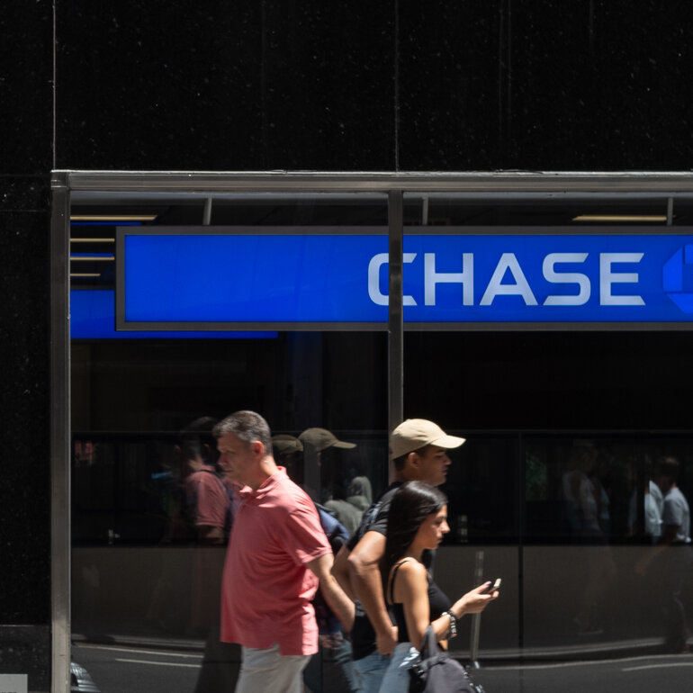 Chase Announces Annual Fee Increase to Its Sapphire Reserve Credit Card