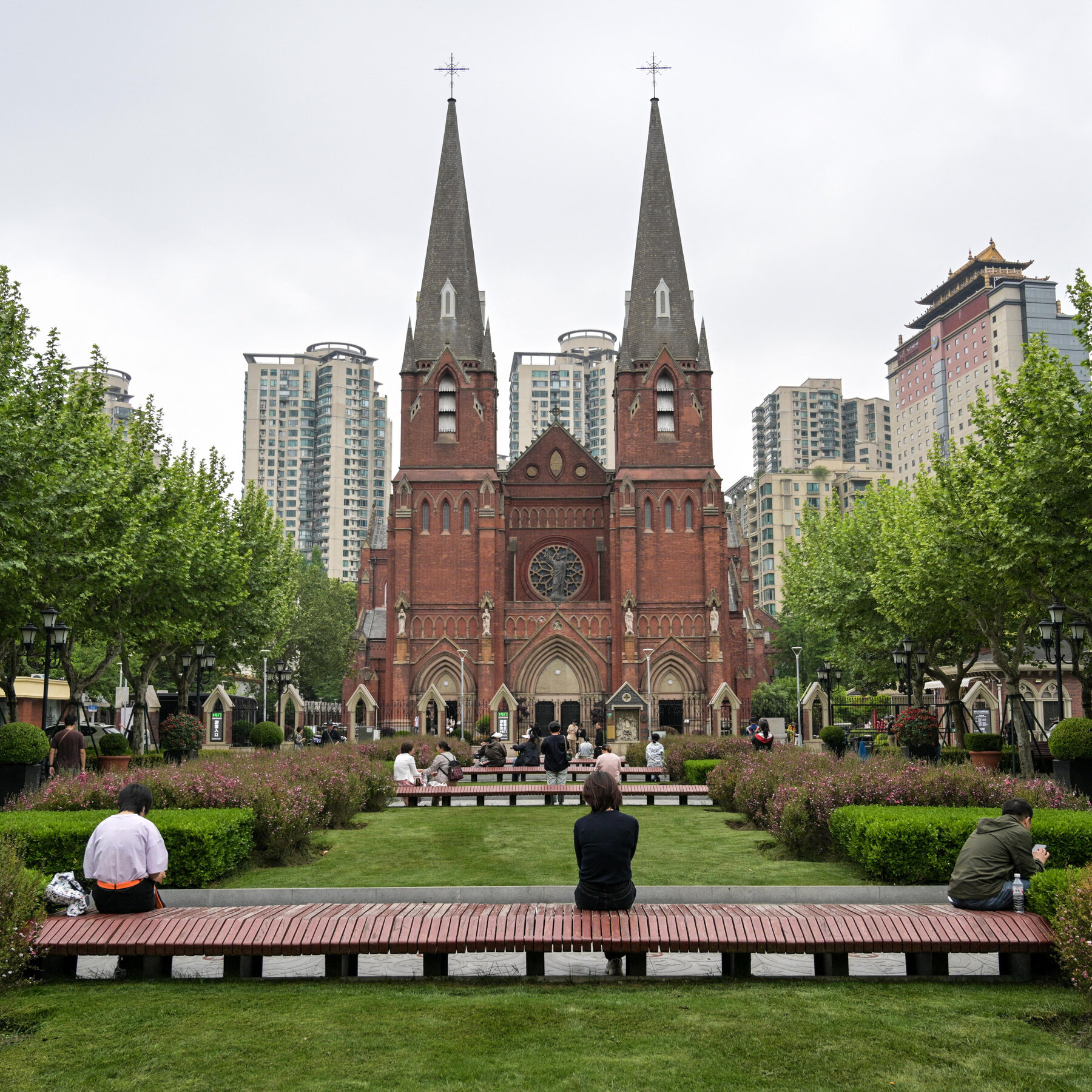 China says it is willing to keep improving ties with the Vatican.