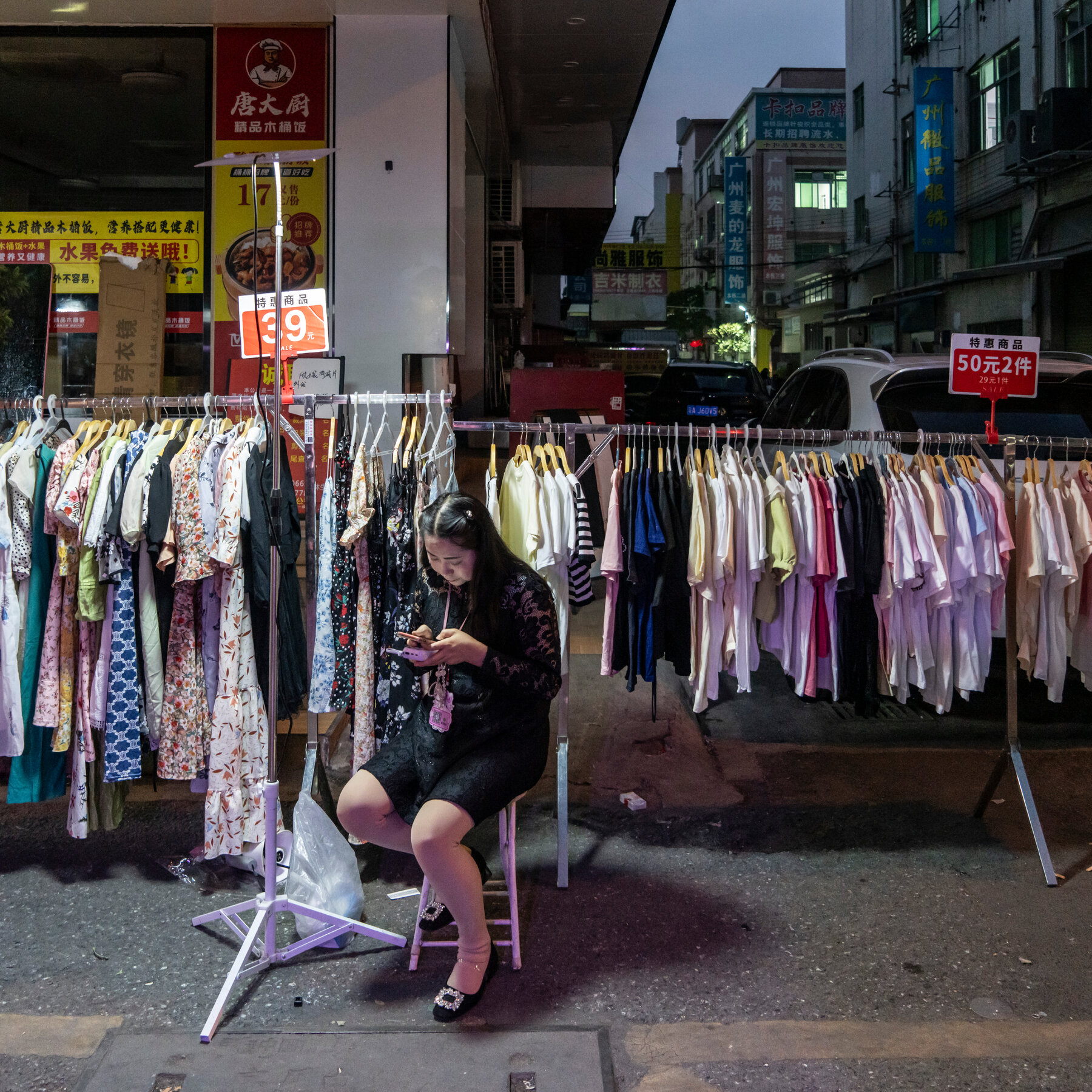 China Says Its Own Consumers Will Save the Day. But They’re Not Buying.