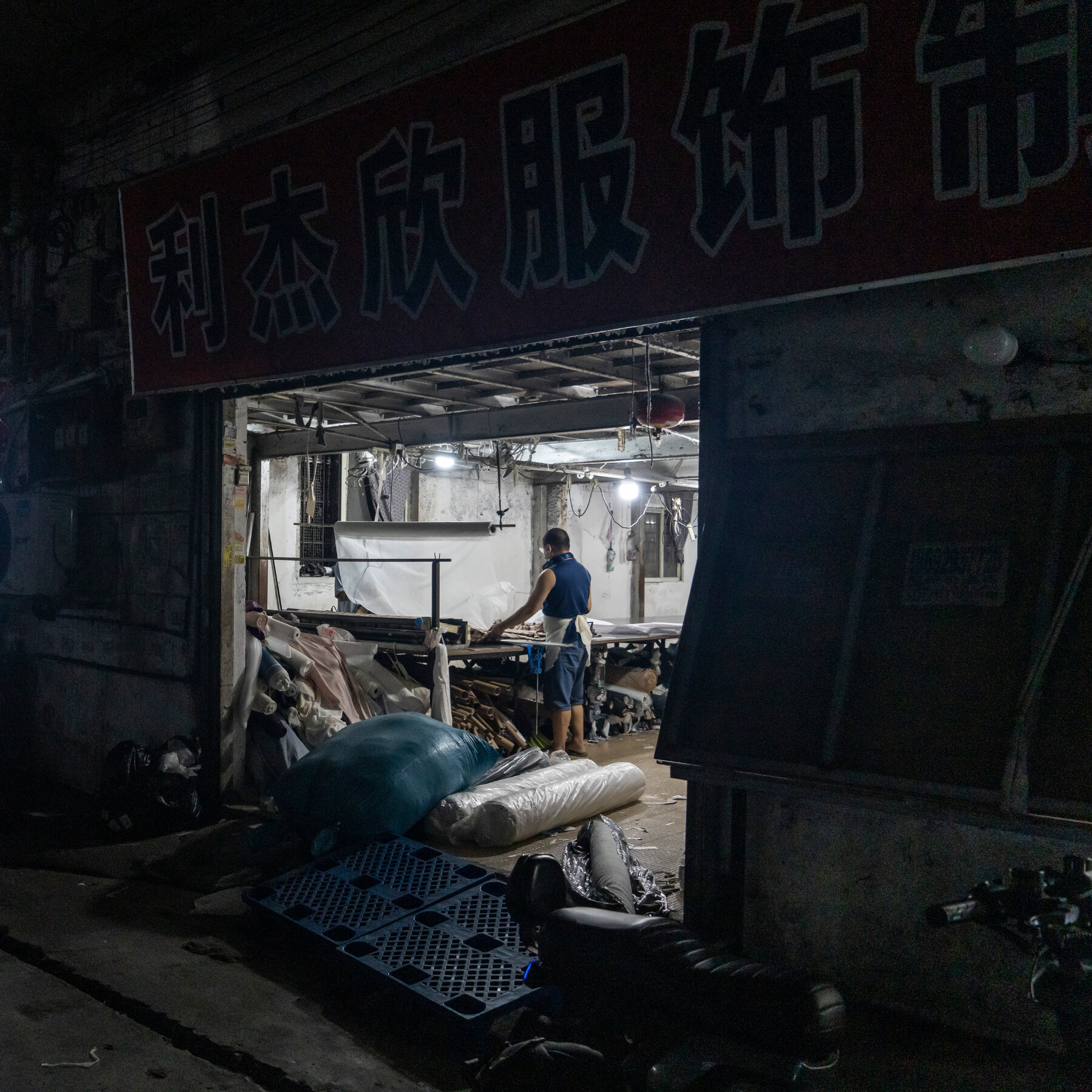 China’s Small Workshops Are Hurting. Trump’s Tariffs Are Only One Reason.