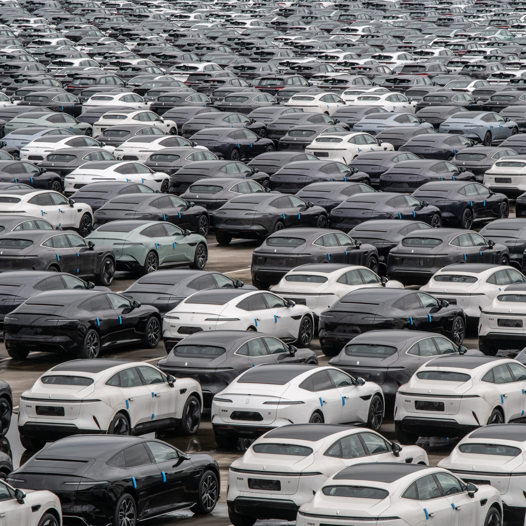 Chinese Auto Giants Dongfeng and Changan Are in Talks to Merge