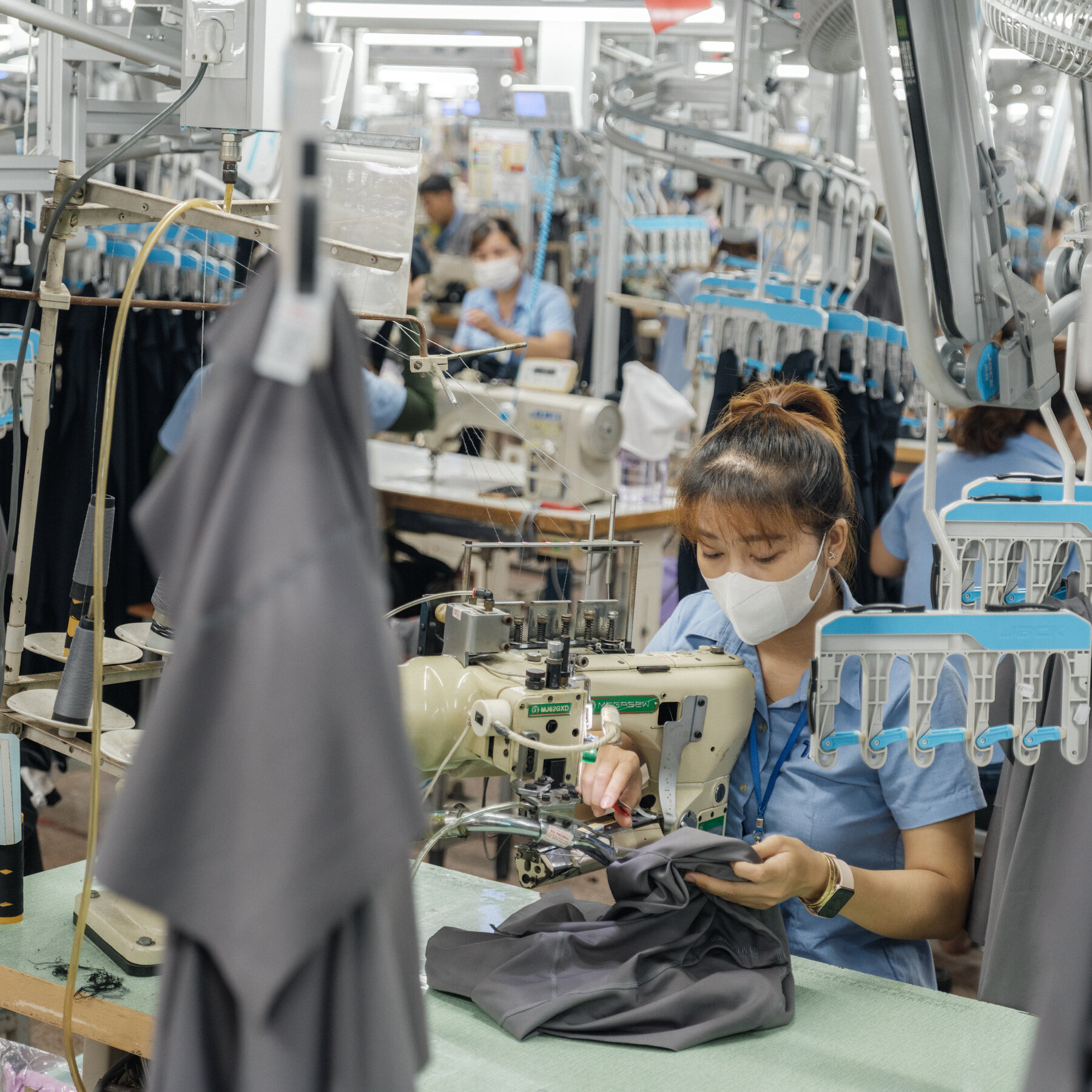 Chinese Factories Are Moving Manufacturing to Vietnam to Escape Trumps Tariffs
