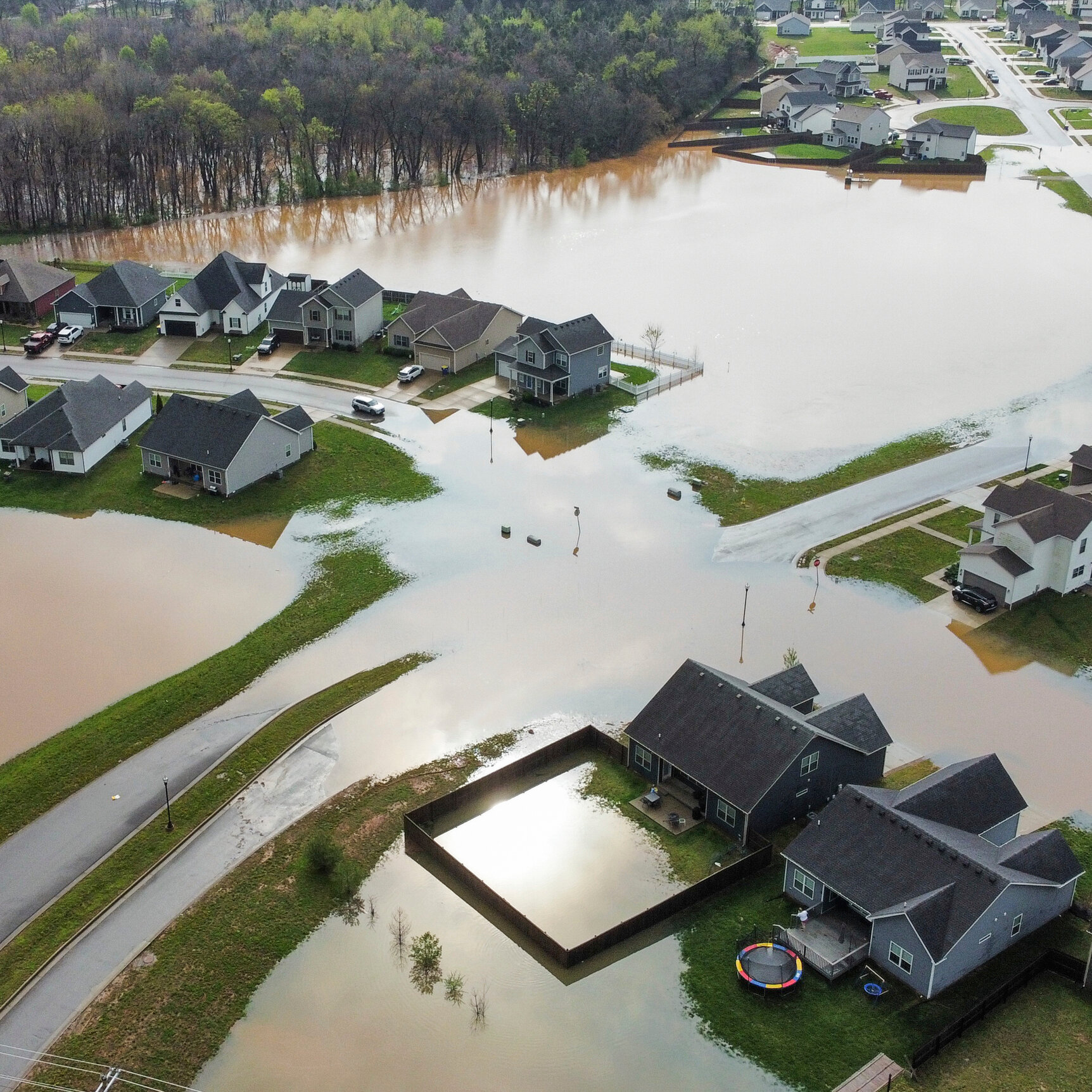 Communities Brace for Flooding as Storm Moves Across Central U.S.