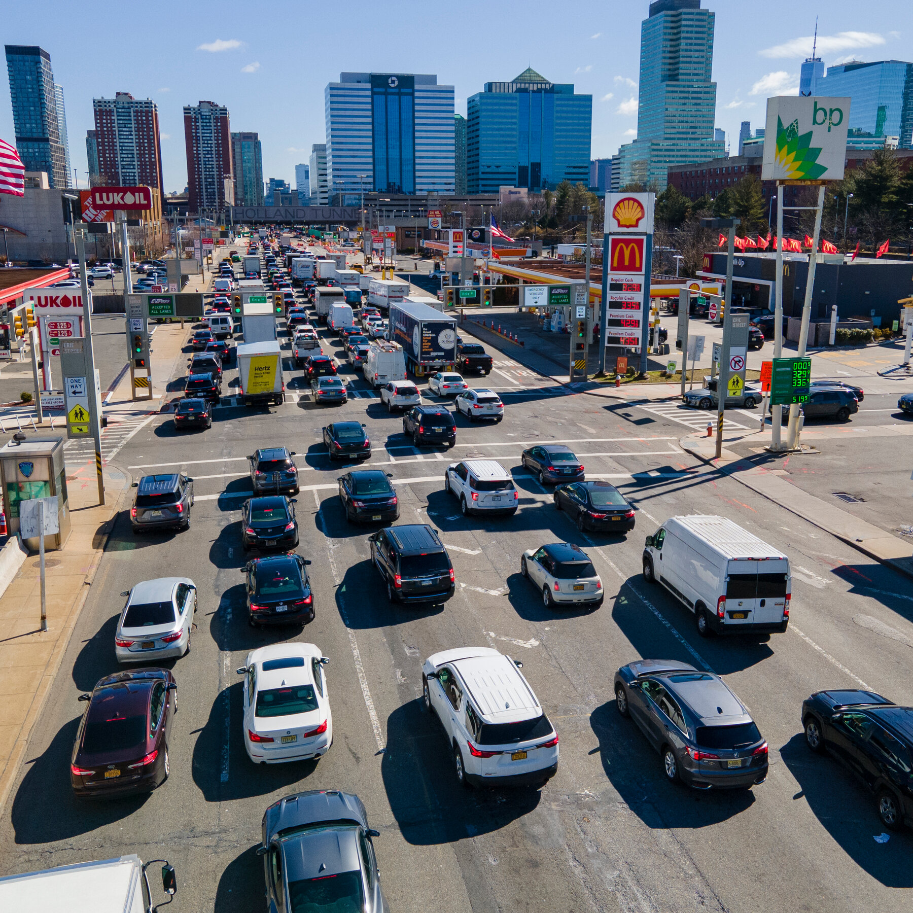 Congestion Pricing to Start Sunday, After Last-Minute Meeting With Judge