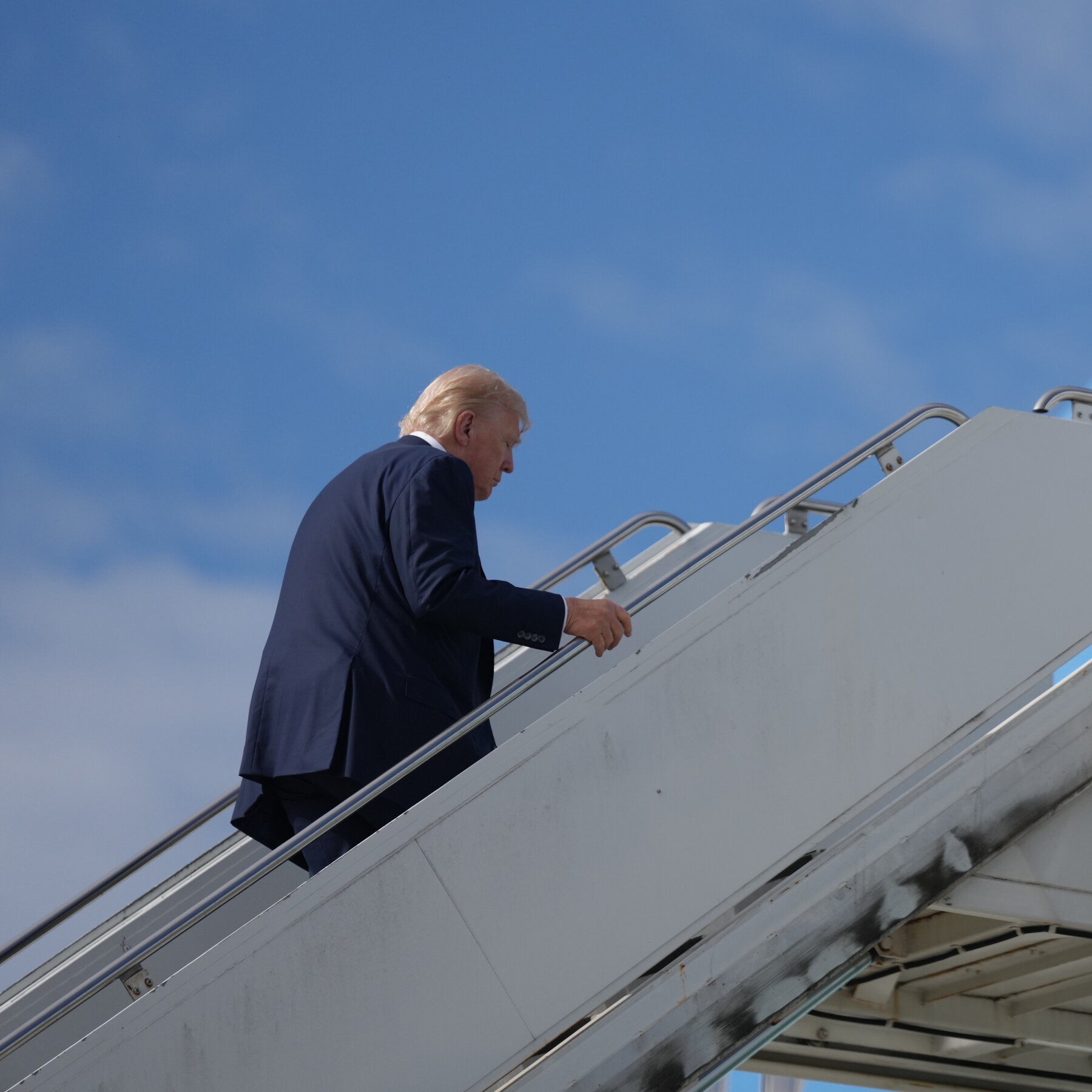 Countries Scramble to Strike Trade Deals With Trump as Deadline Nears